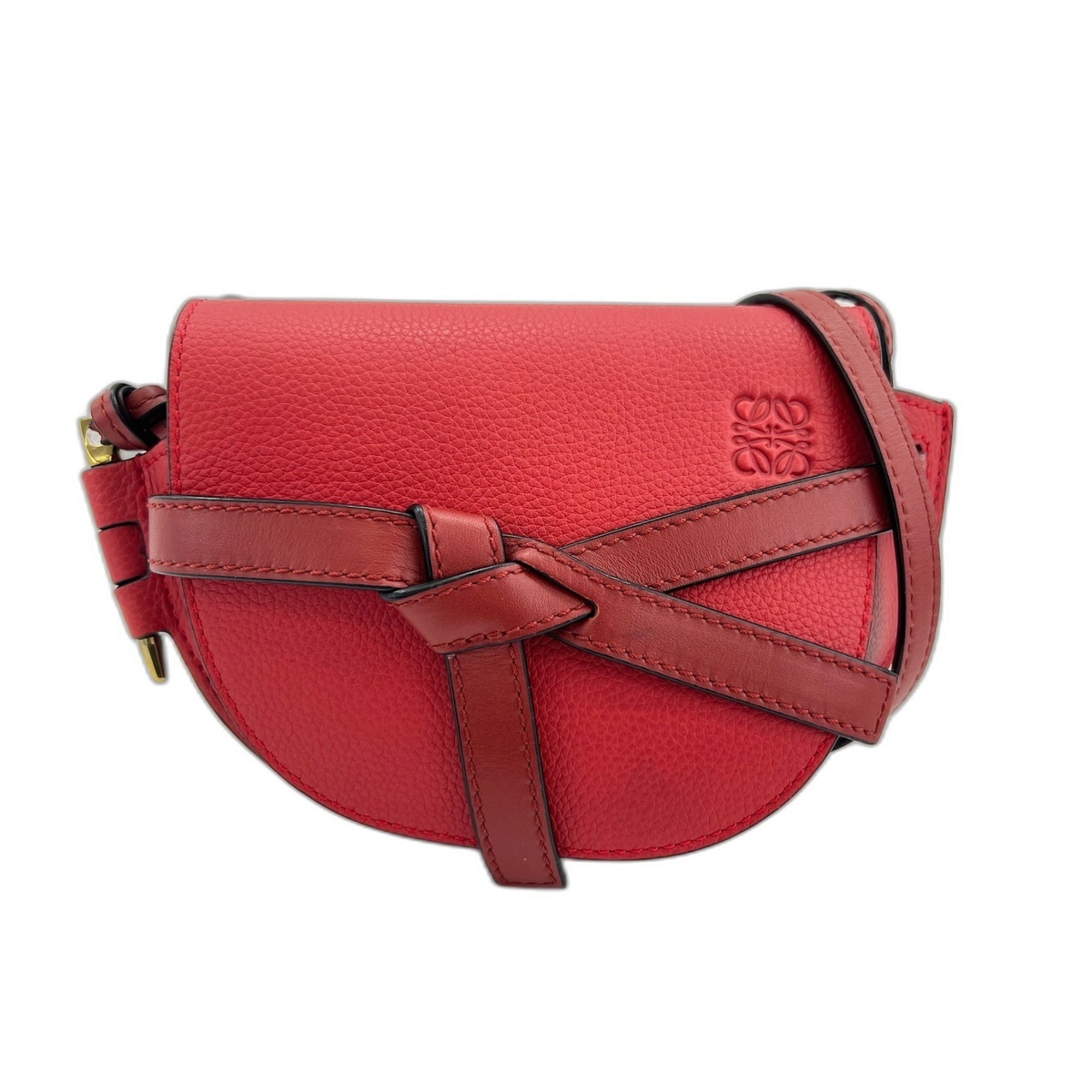 Loewe Red Color Shoulder Bag (Pre-Owned)