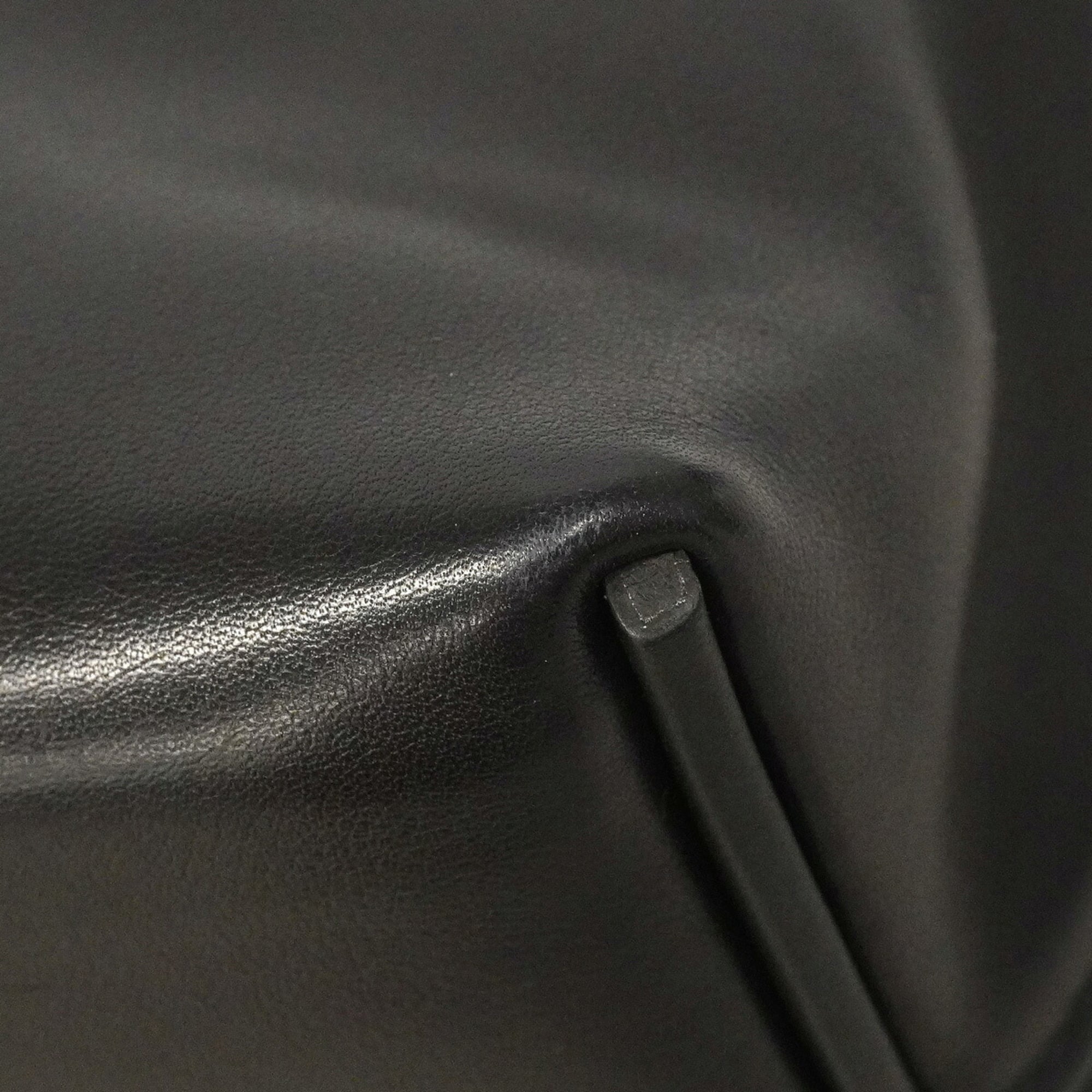 Hermes Black Swift Leather Handbag (Pre-Owned)