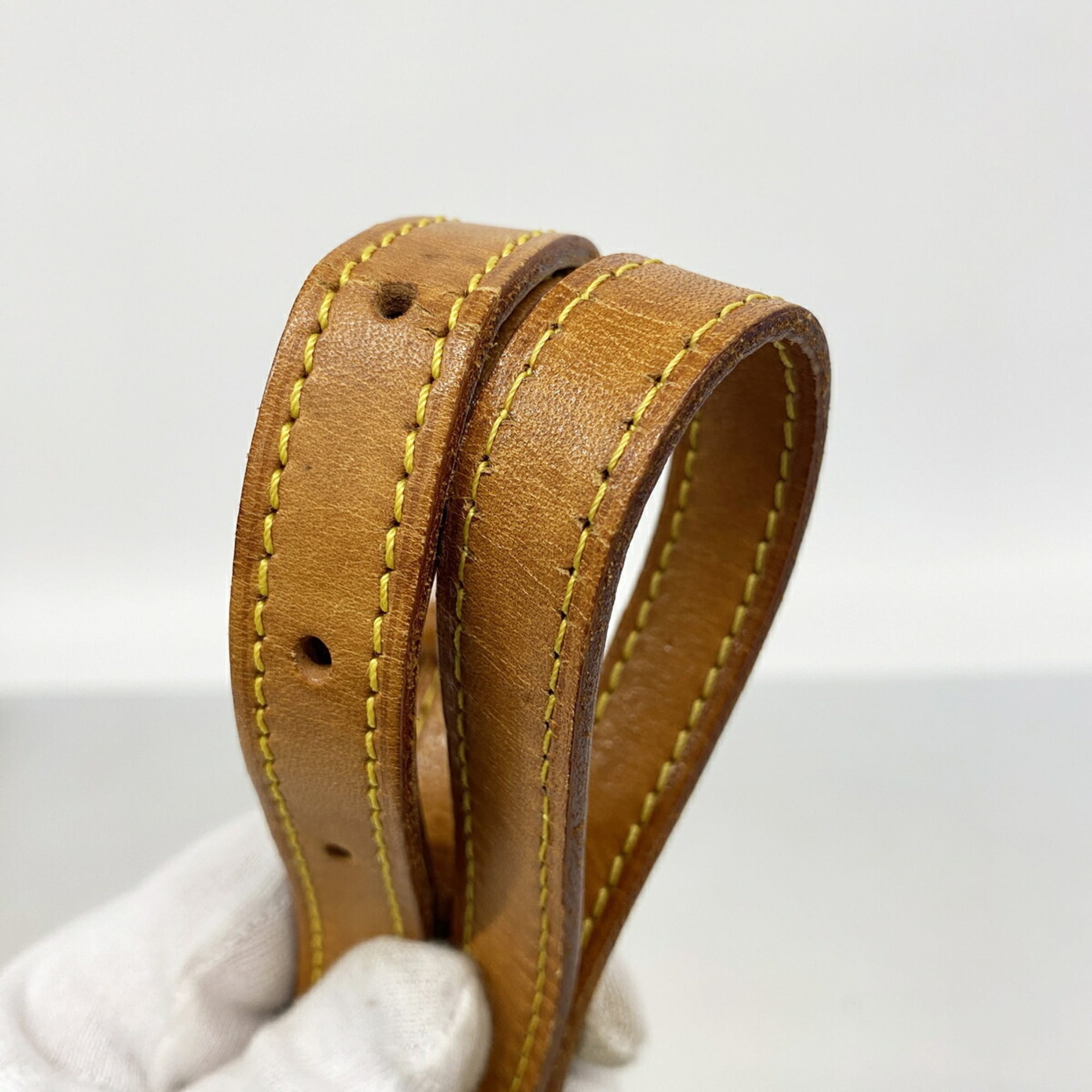 Louis Vuitton Brown Handbag (Pre-Owned)