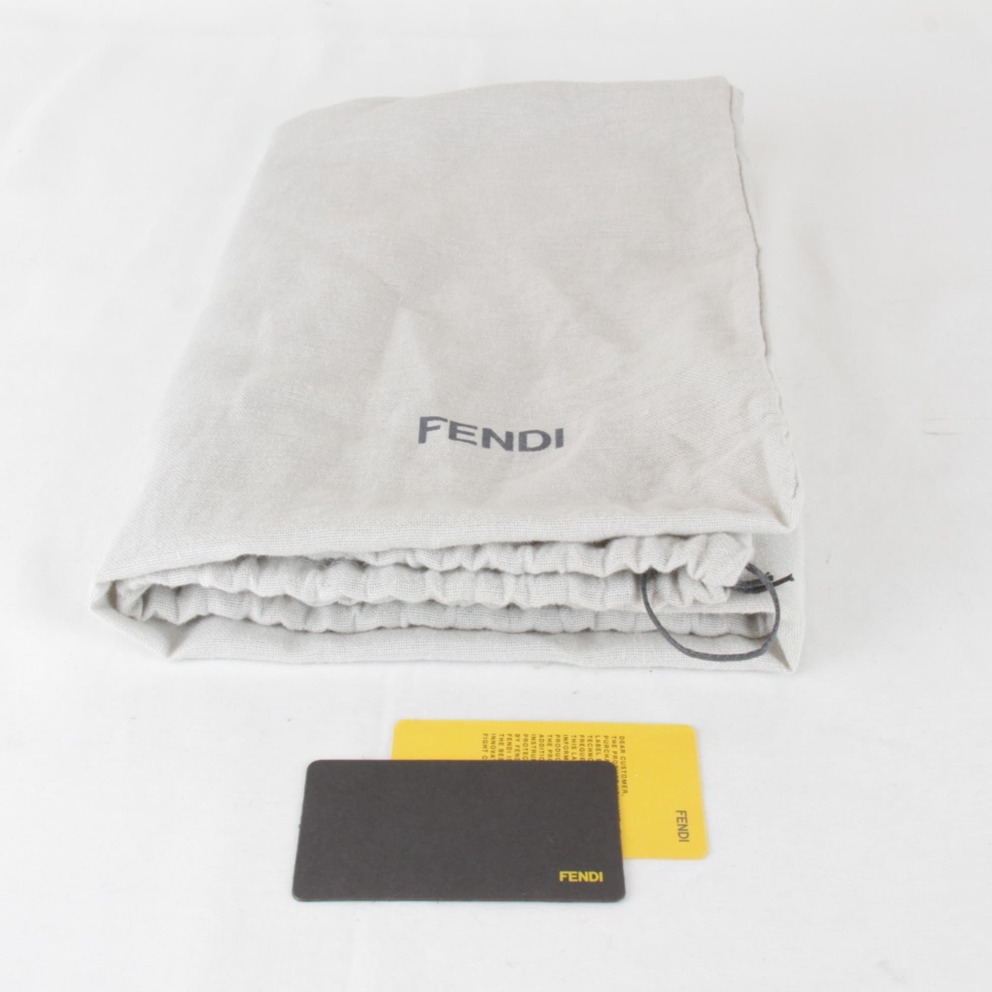Fendi Pink Leather Shoulder Bag (Pre-Owned)