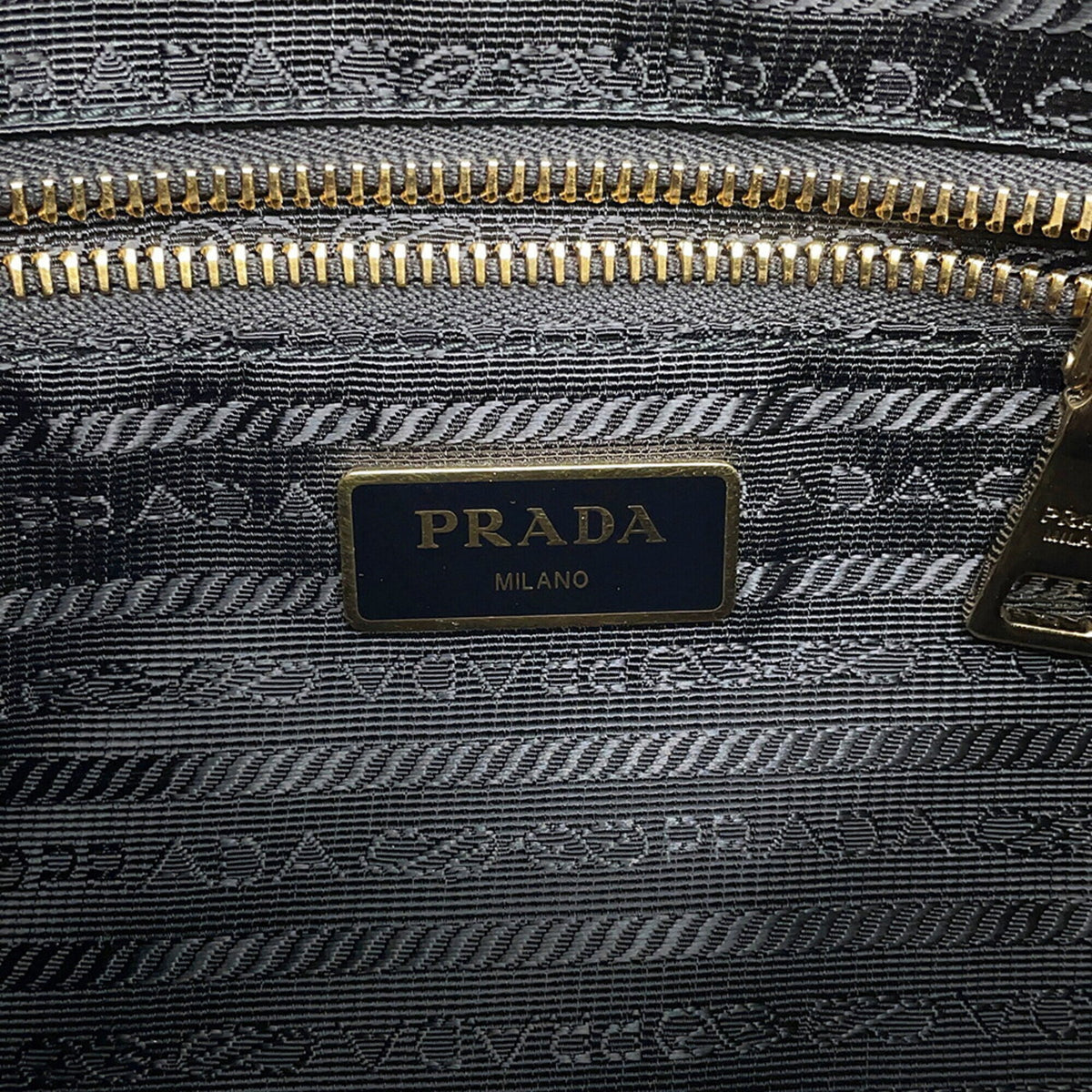 Prada Black Nylon Handbag Shoulder Bag (Pre-Owned)