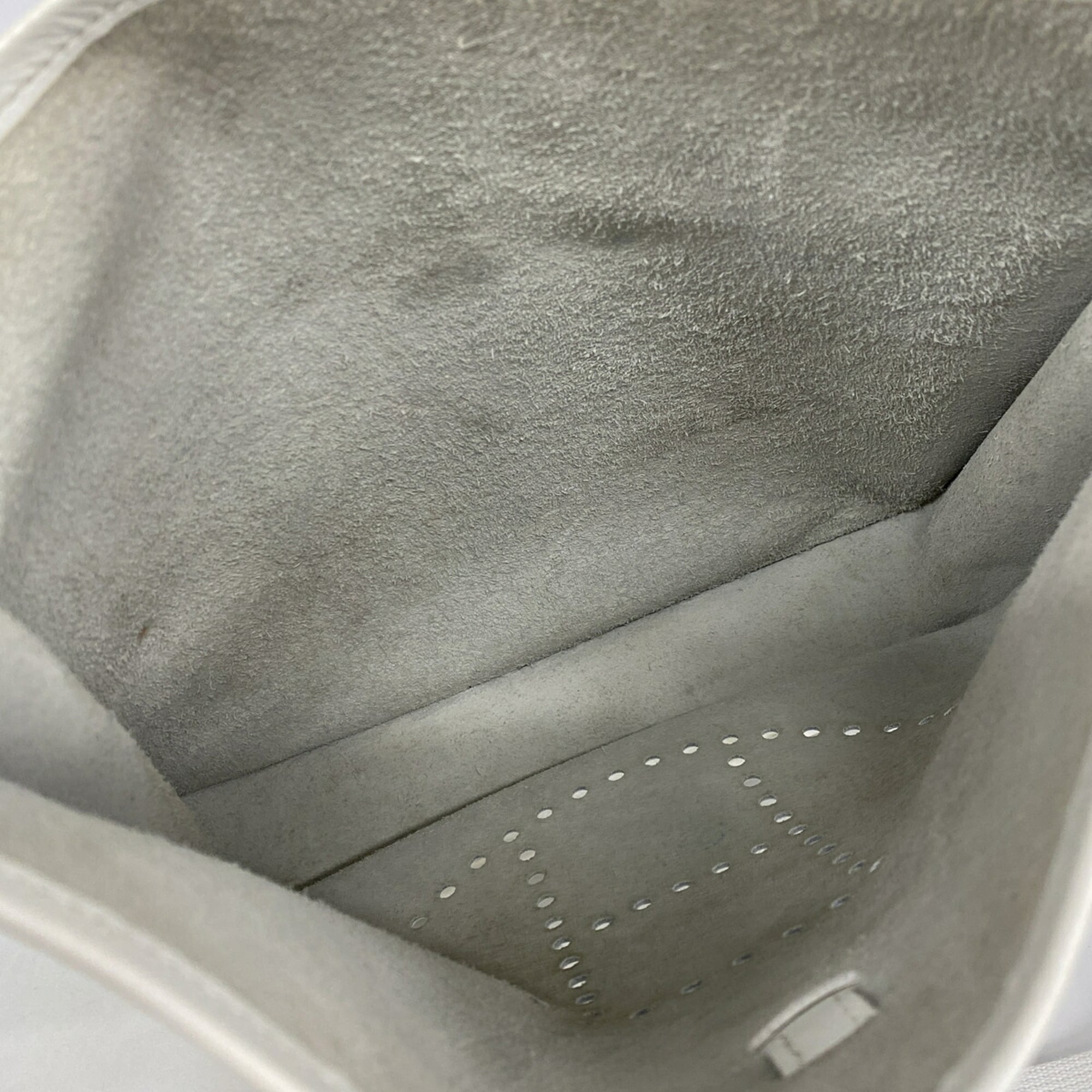 Hermes White Epsom Leather Shoulder Bag (Pre-Owned)