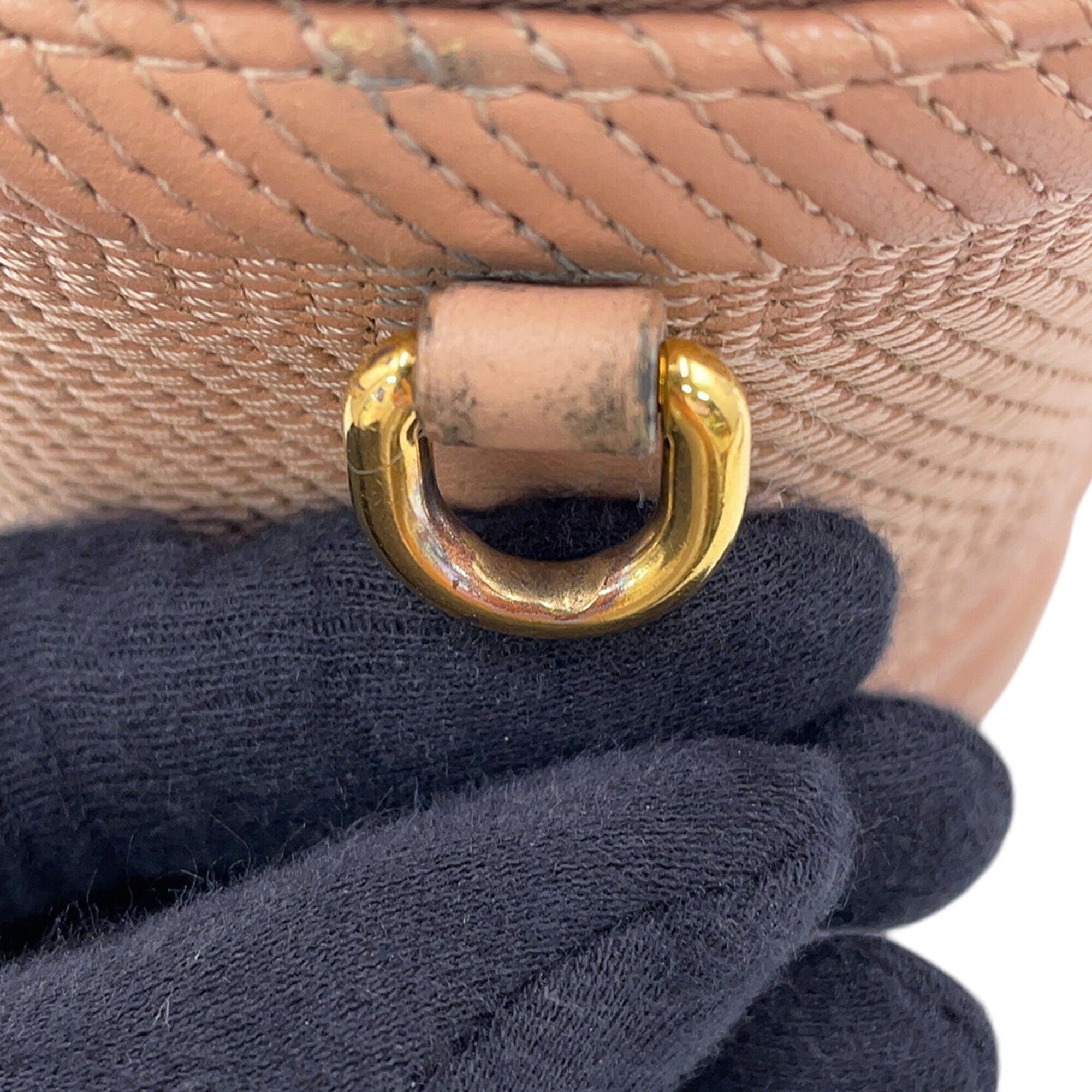 Christian Dior Gold Leather Handbag Shoulder Bag (Pre-Owned)