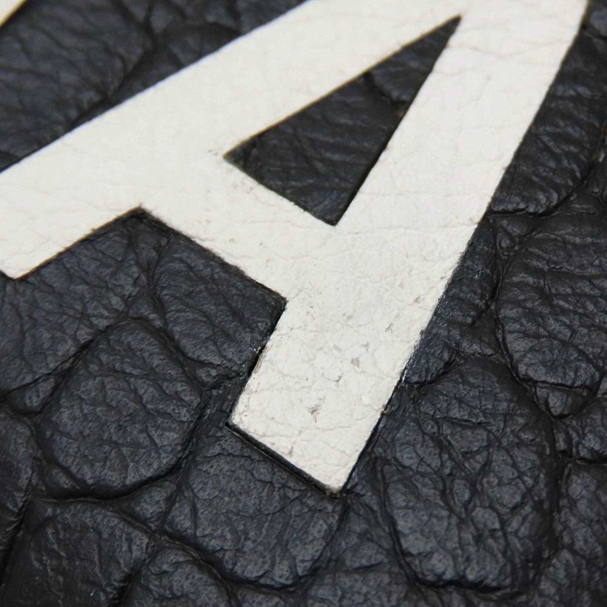 Balenciaga Black Leather Clutch Bag (Pre-Owned)
