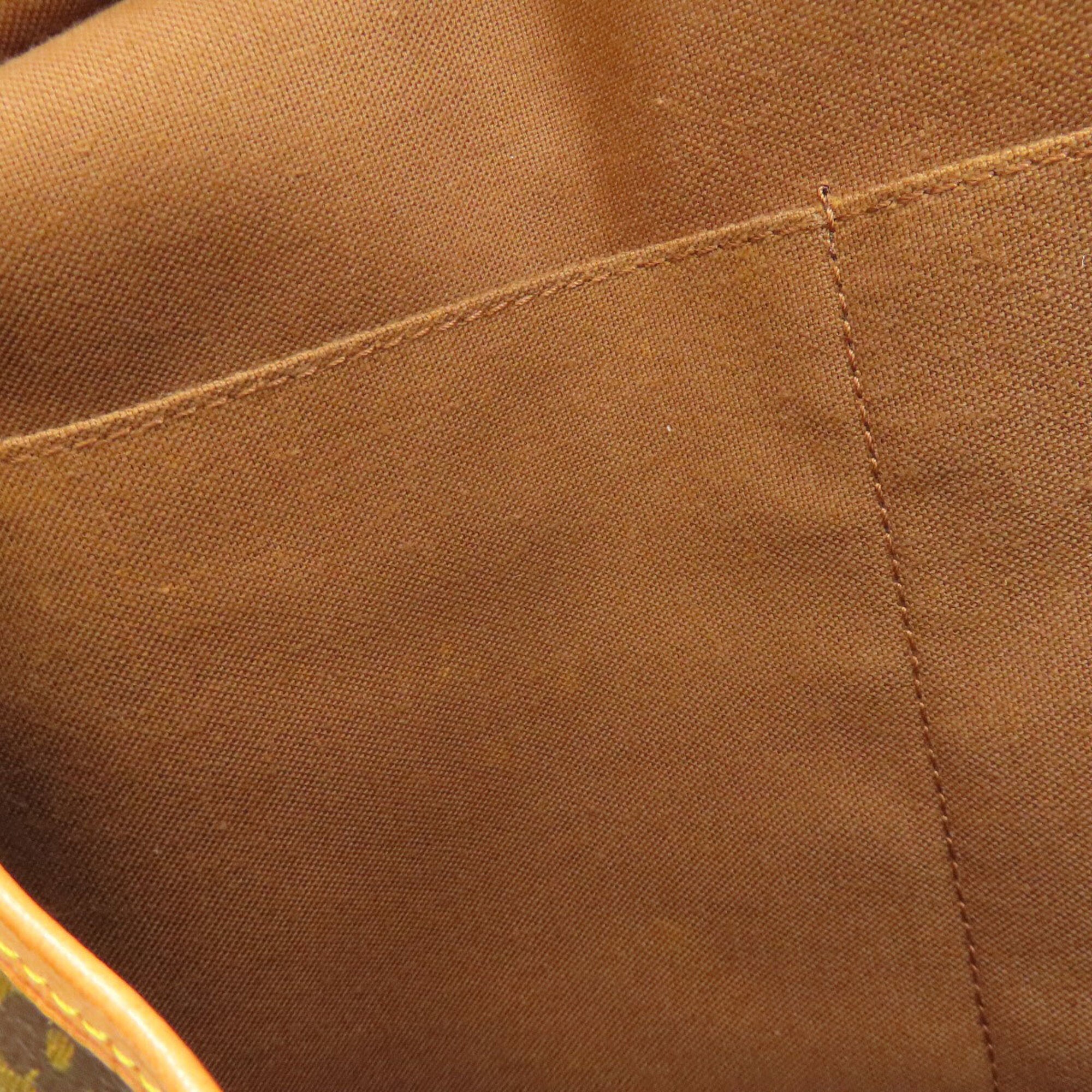 Louis Vuitton Monogram Monogram Shoulder Bag (Pre-Owned)