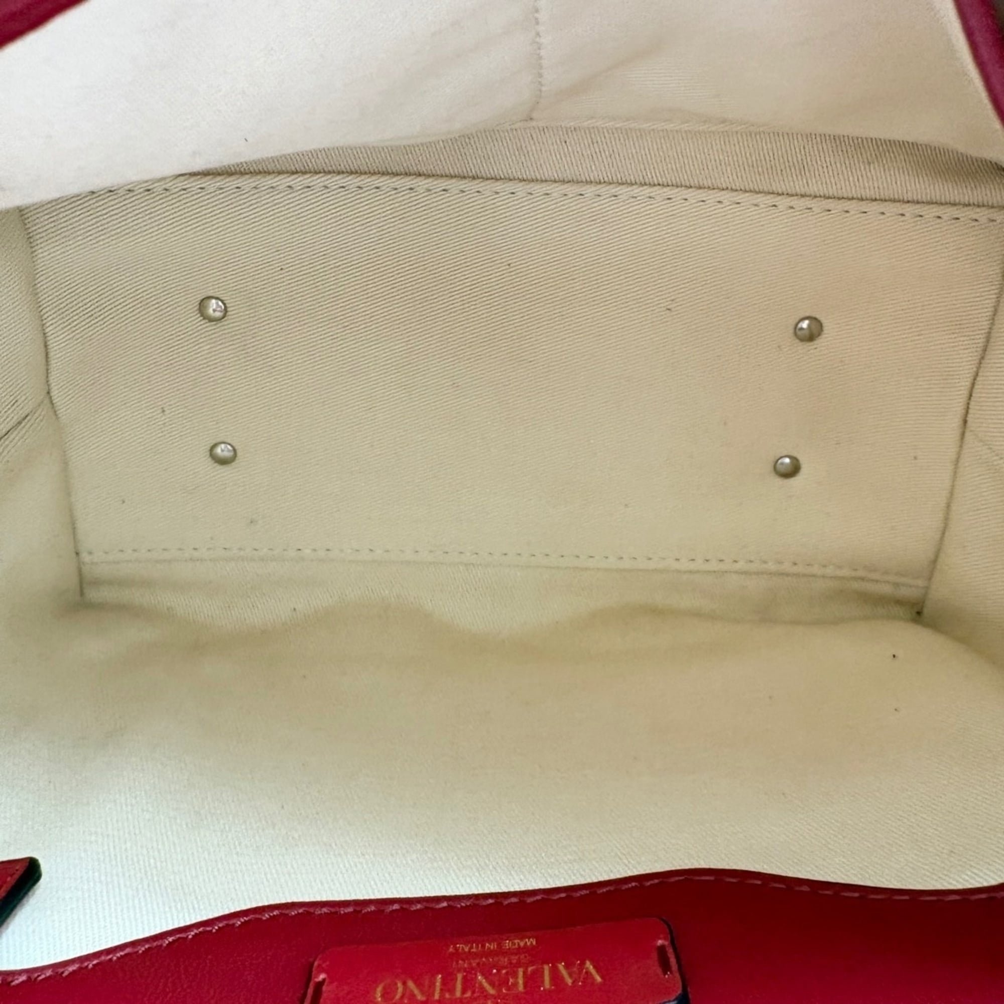 Valentino Red Color Handbag Shoulder Bag (Pre-Owned)
