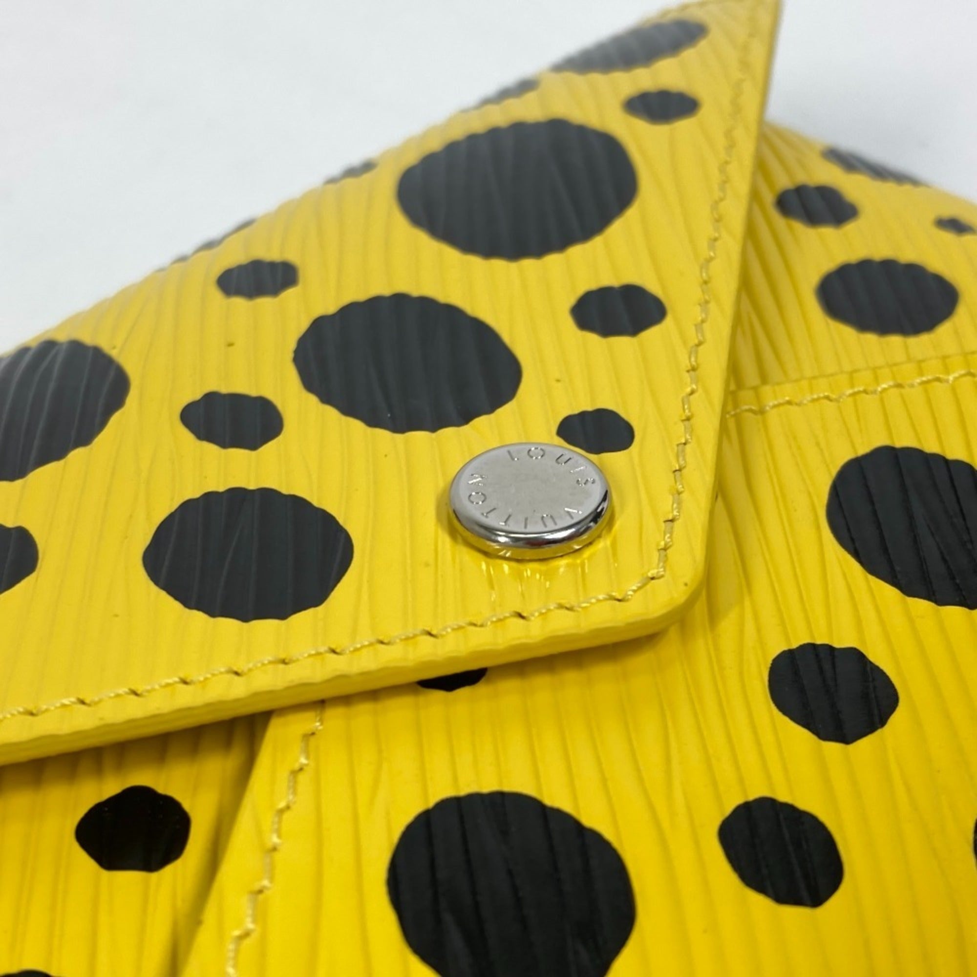 Louis Vuitton Black Yellow Leather Pochette Pouch (Pre-Owned)