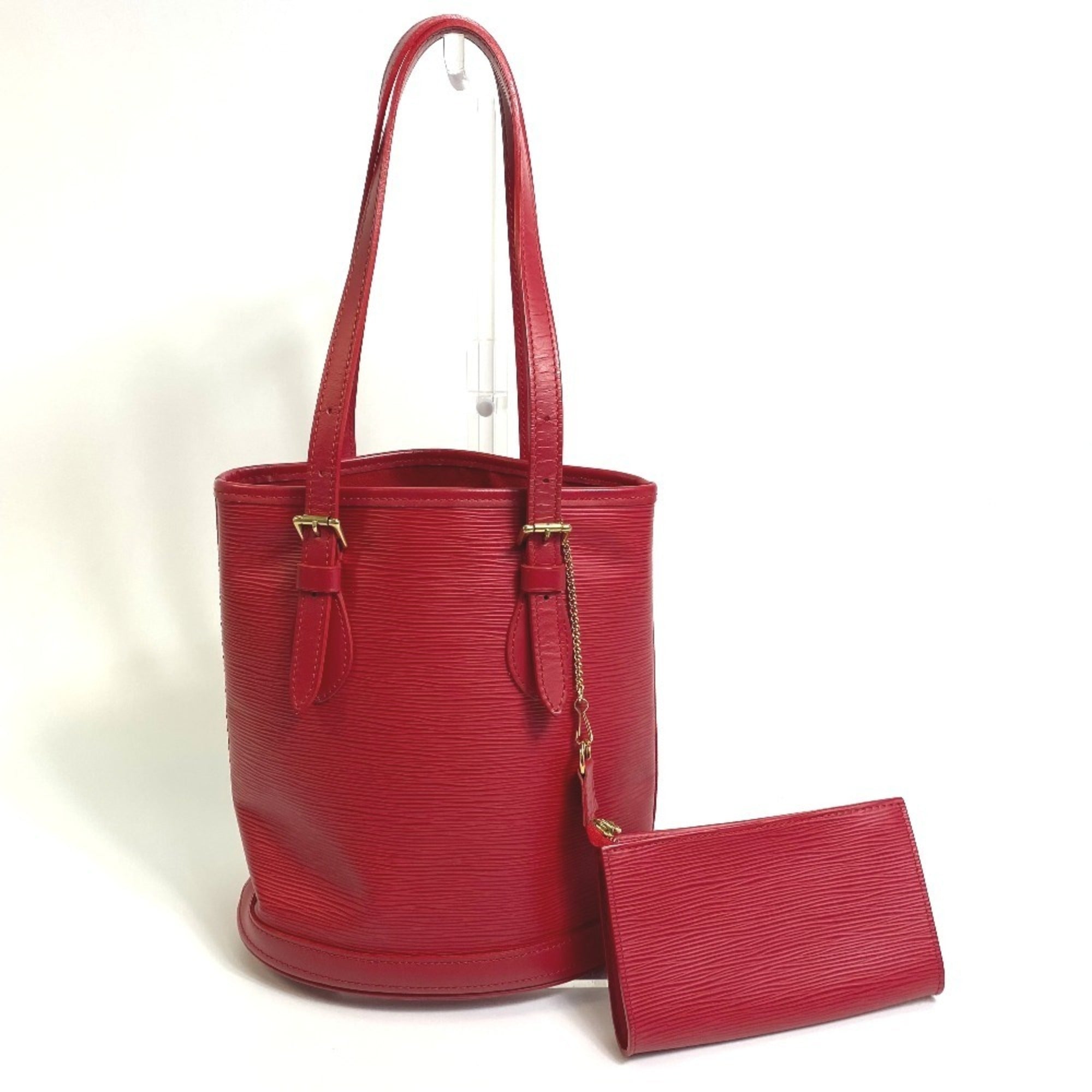 Louis Vuitton Red Color Rouge Epi Leather Pouch Shoulder Bag (Pre-Owned)