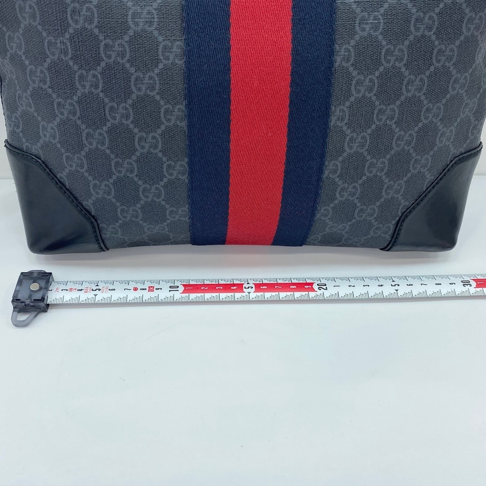Gucci Black Clutch Bag (Pre-Owned)