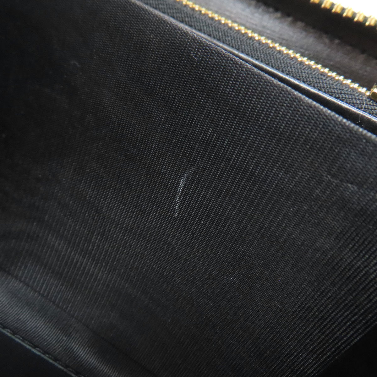 Gucci Black Leather Long Wallet (Bi-Fold) (Pre-Owned)