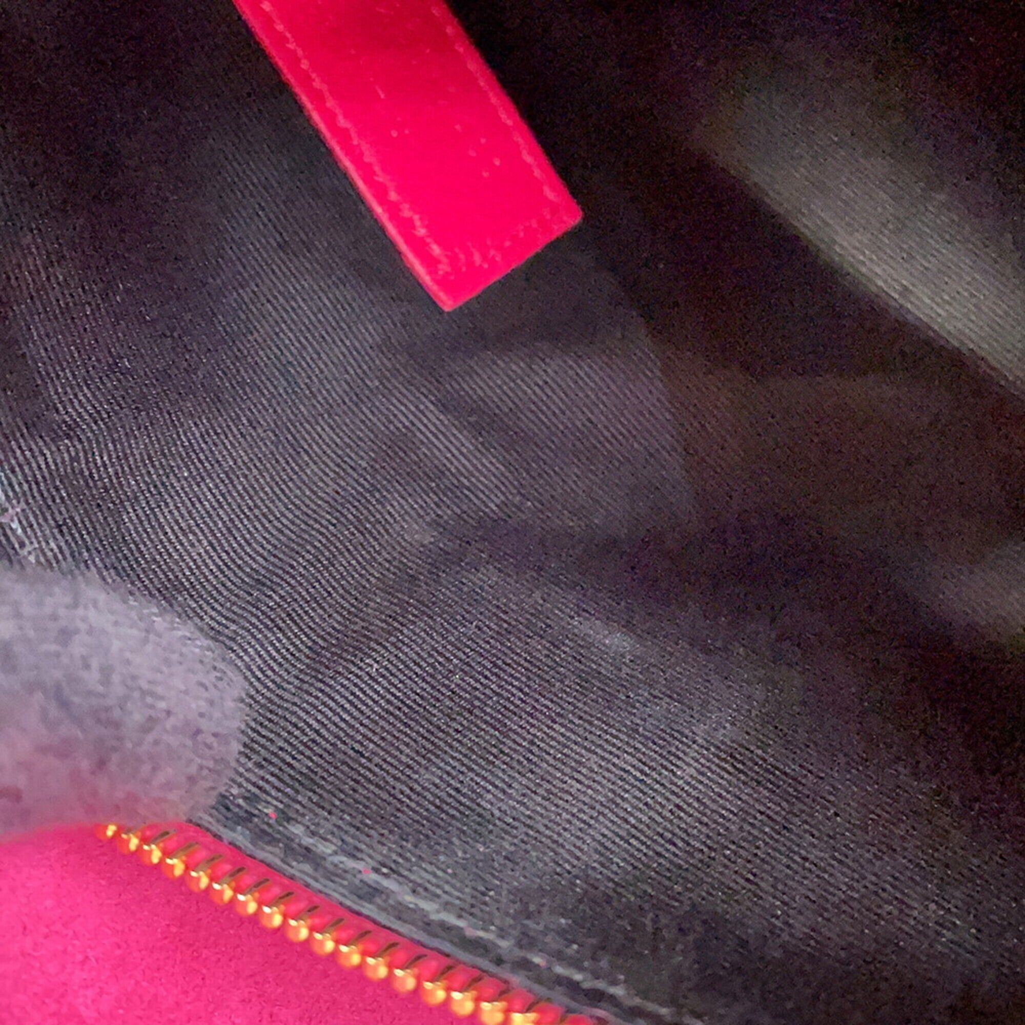 Yves Saint Laurent Pink Handbag (Pre-Owned)
