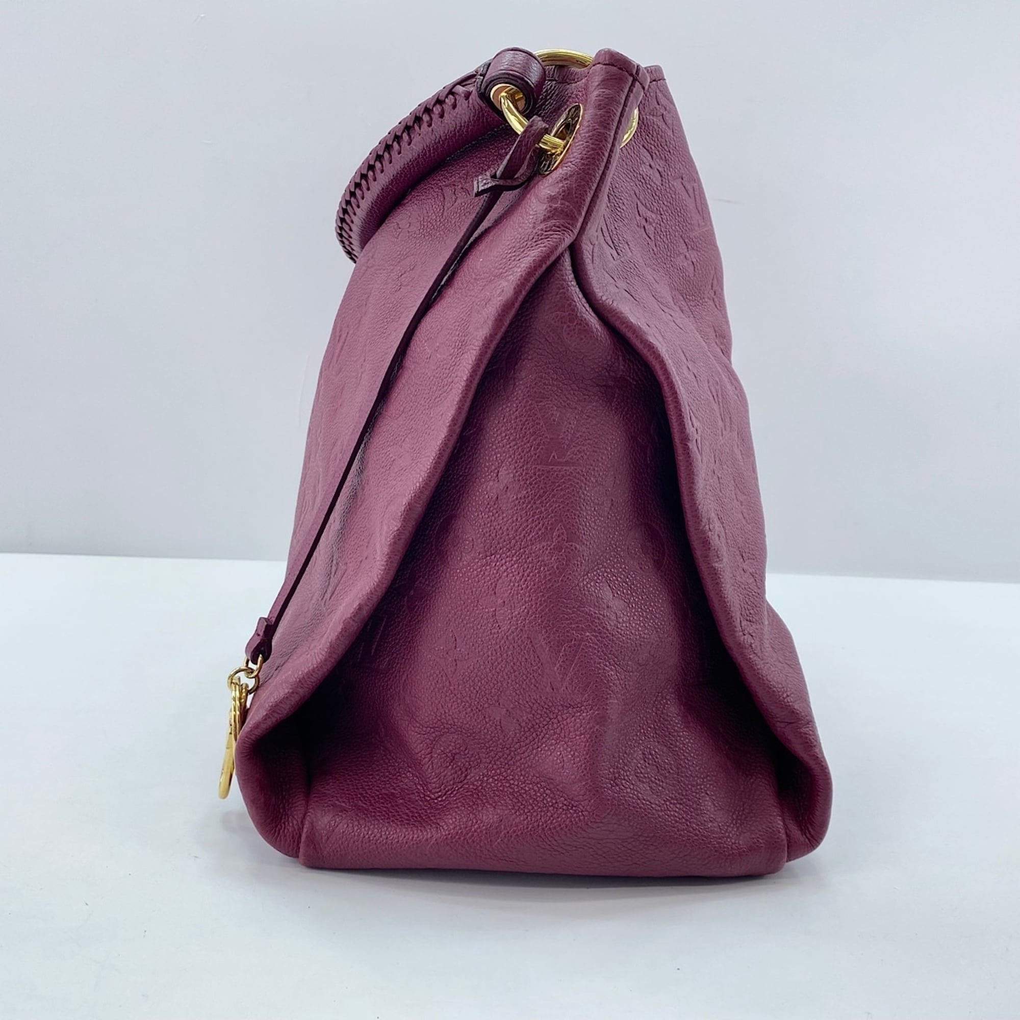 Louis Vuitton Purple Handbag (Pre-Owned)