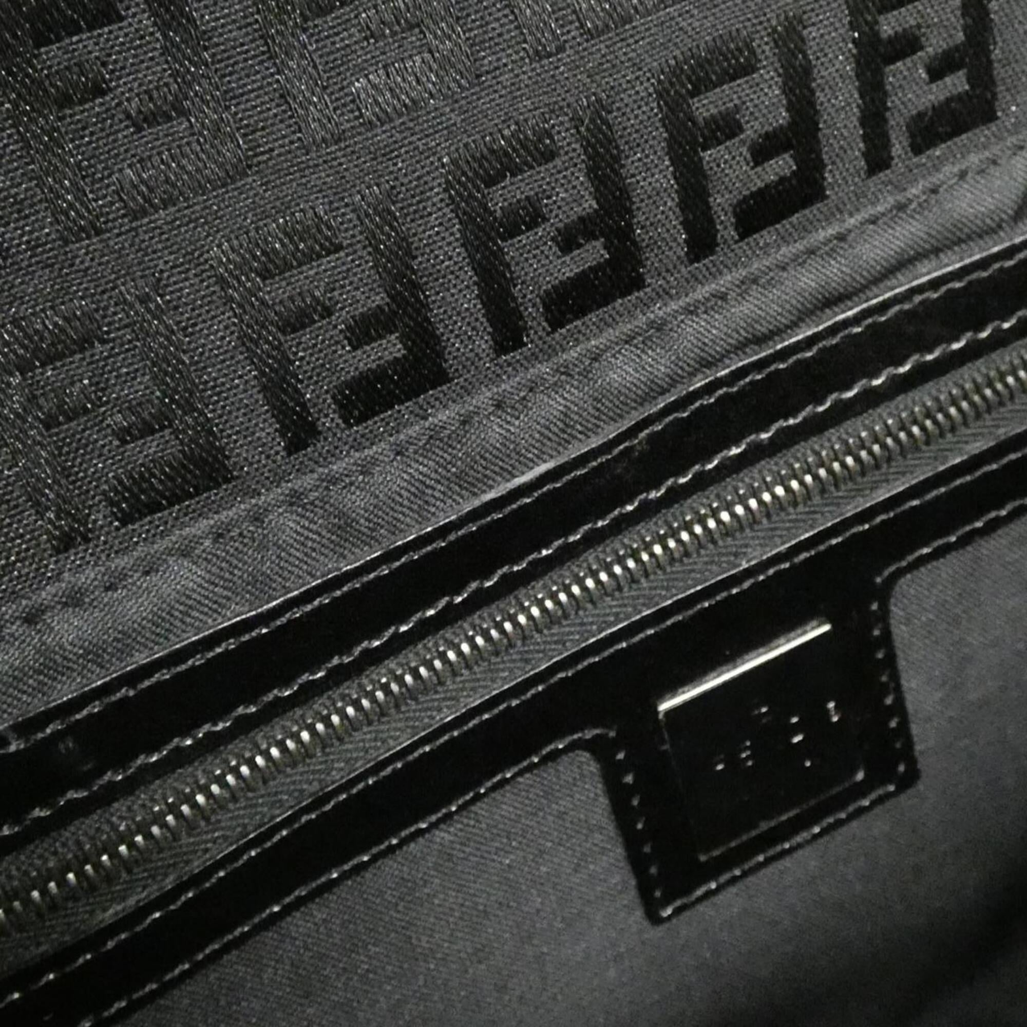 Fendi Baguette Black Canvas Shoulder Bag (Pre-Owned)
