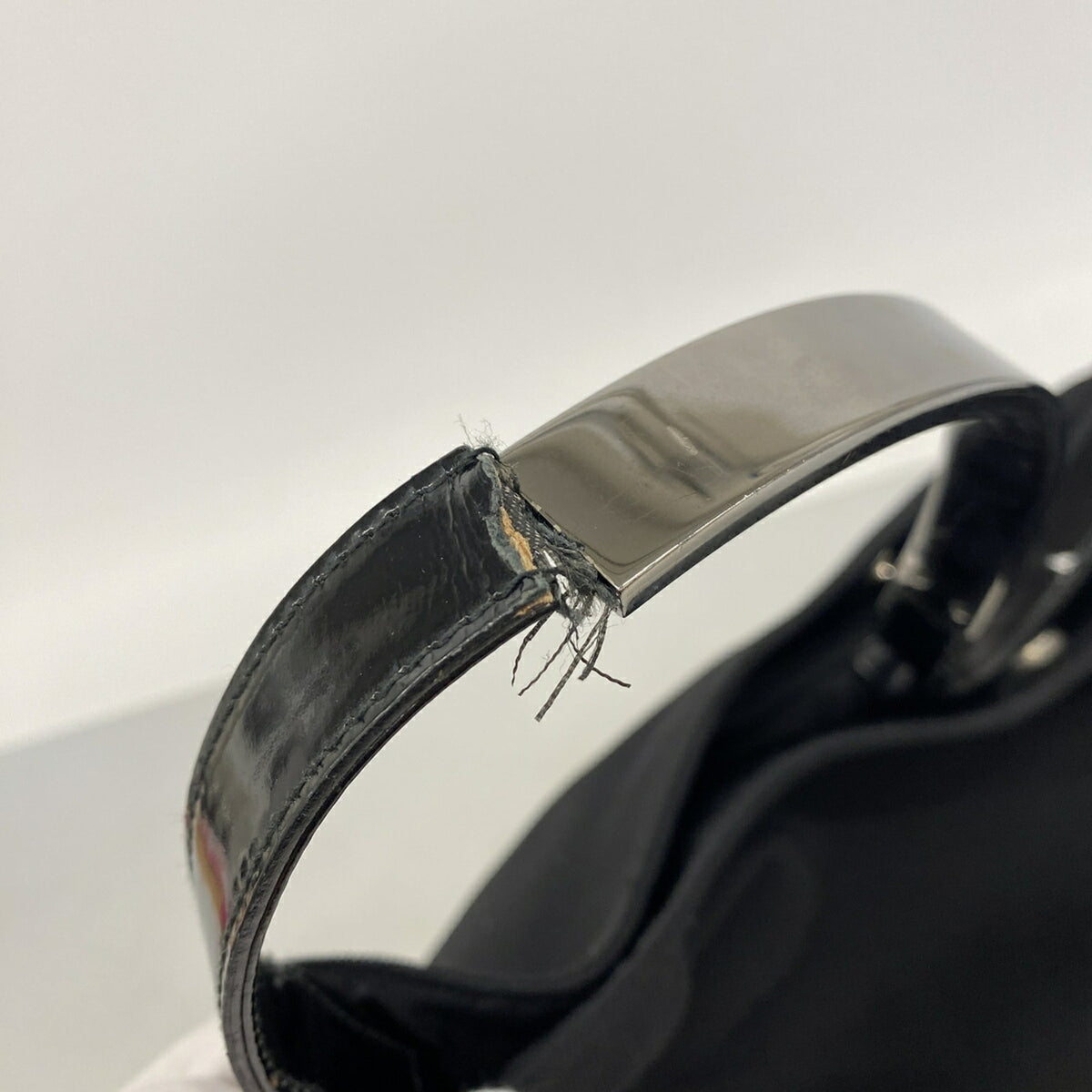 Gucci Black Canvas Shoulder Bag (Pre-Owned)