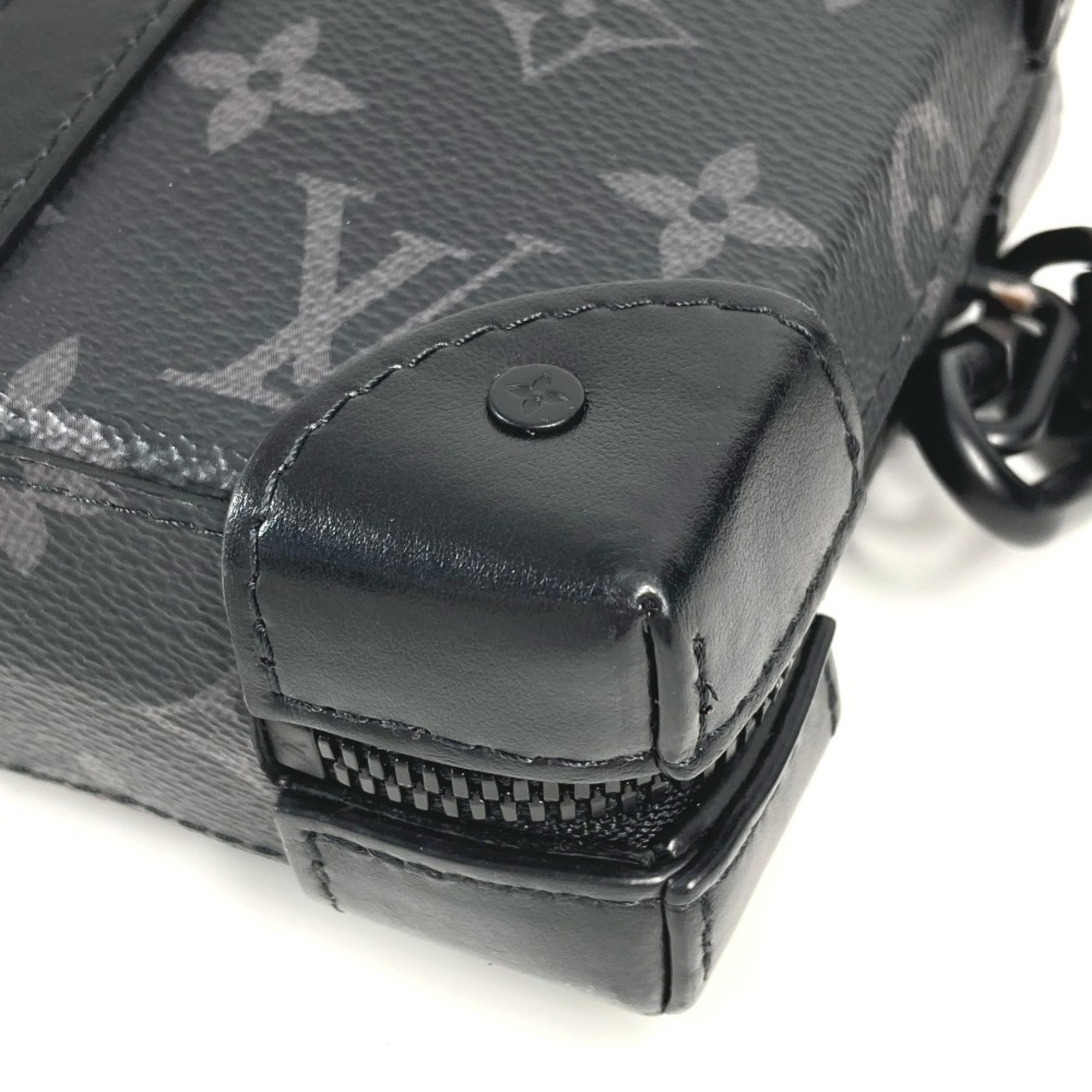 Louis Vuitton Black Monogram Eclipse Monogram Eclipse Clutch Bag Pochette Shoulder Bag (Pre-Owned)