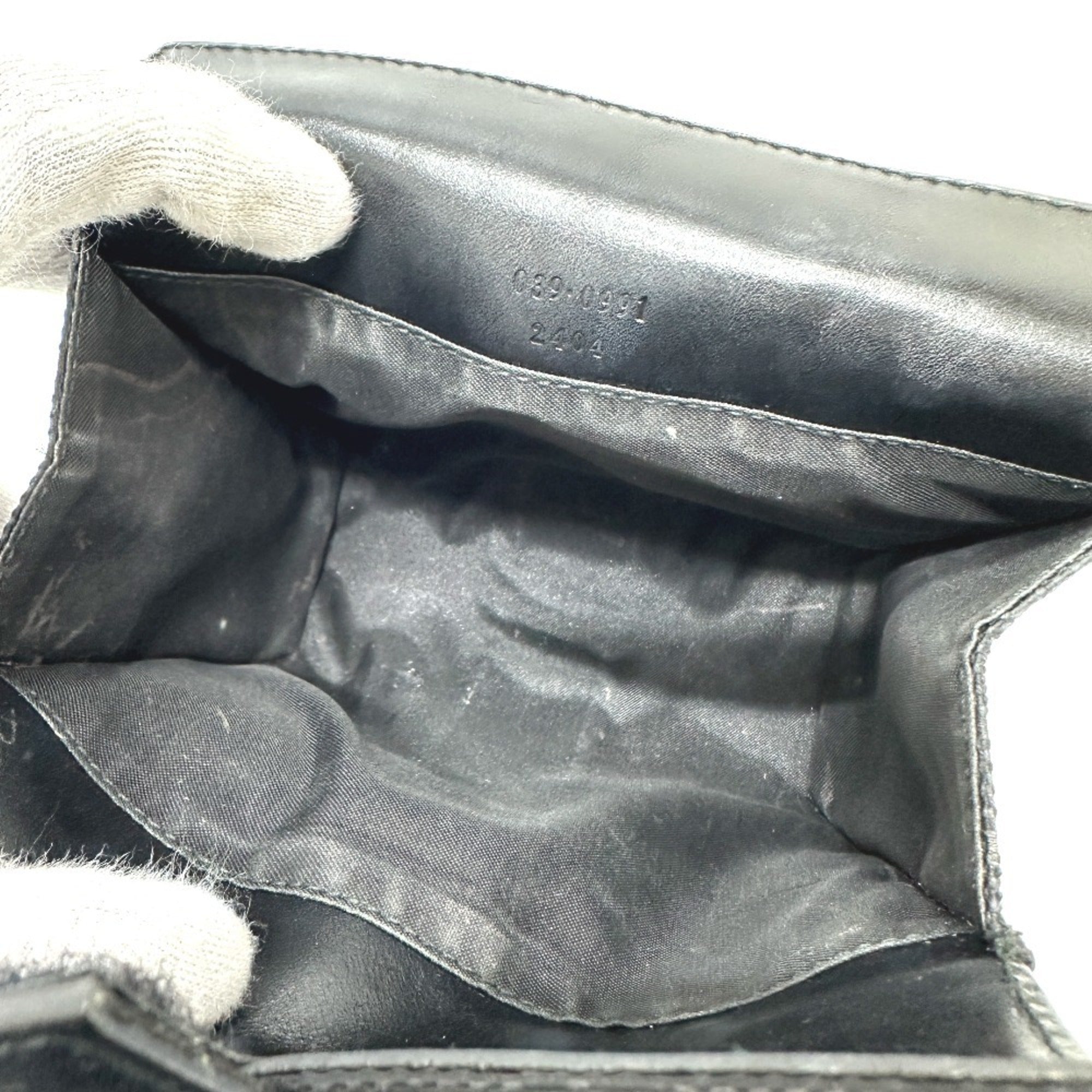 Gucci Black Gg Canvas Pouch (Pre-Owned)