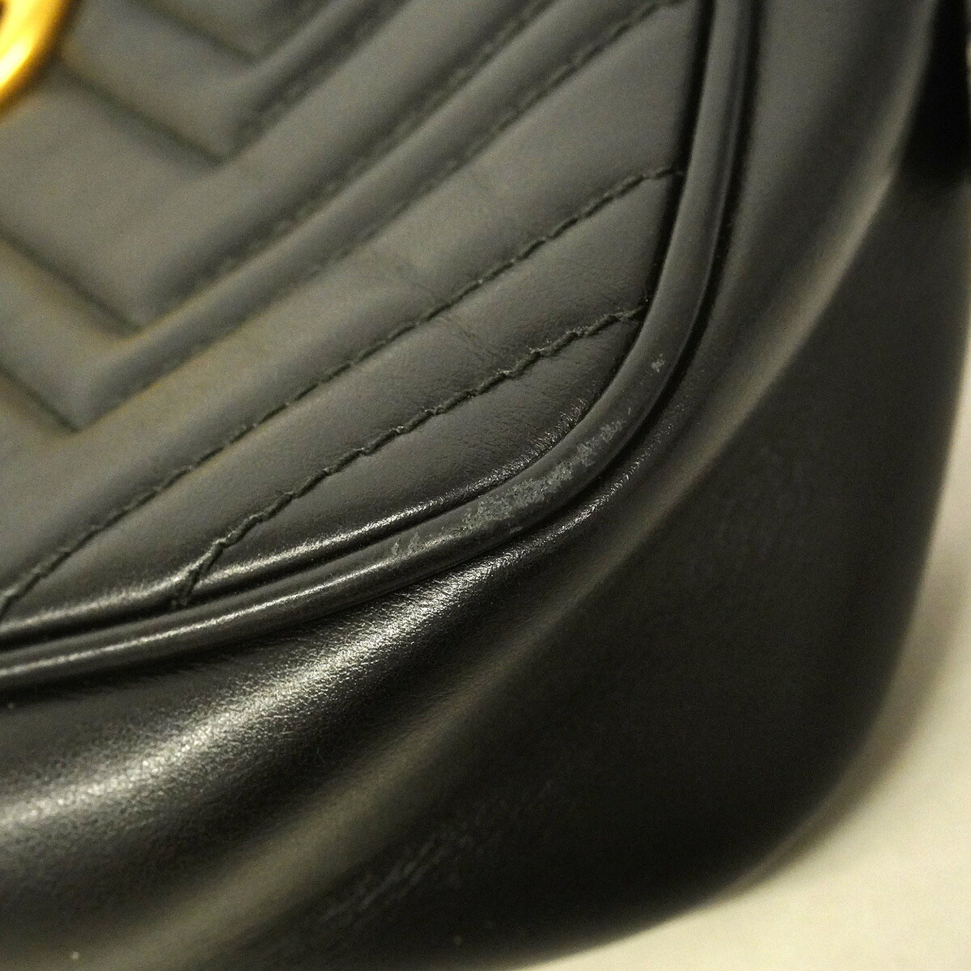 Gucci Black Leather Shoulder Bag (Pre-Owned)