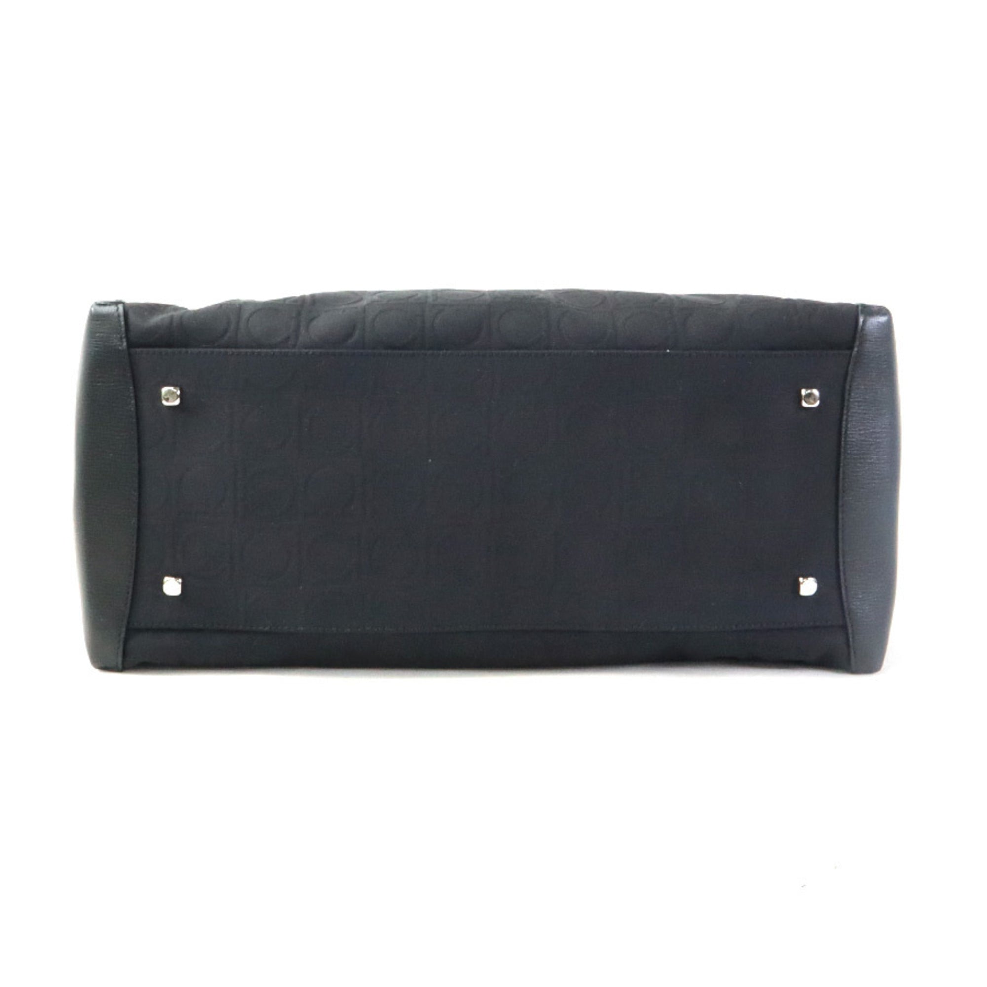 Salvatore Ferragamo Black Nylon Canvas Leather Shoulder Bag (Pre-Owned)
