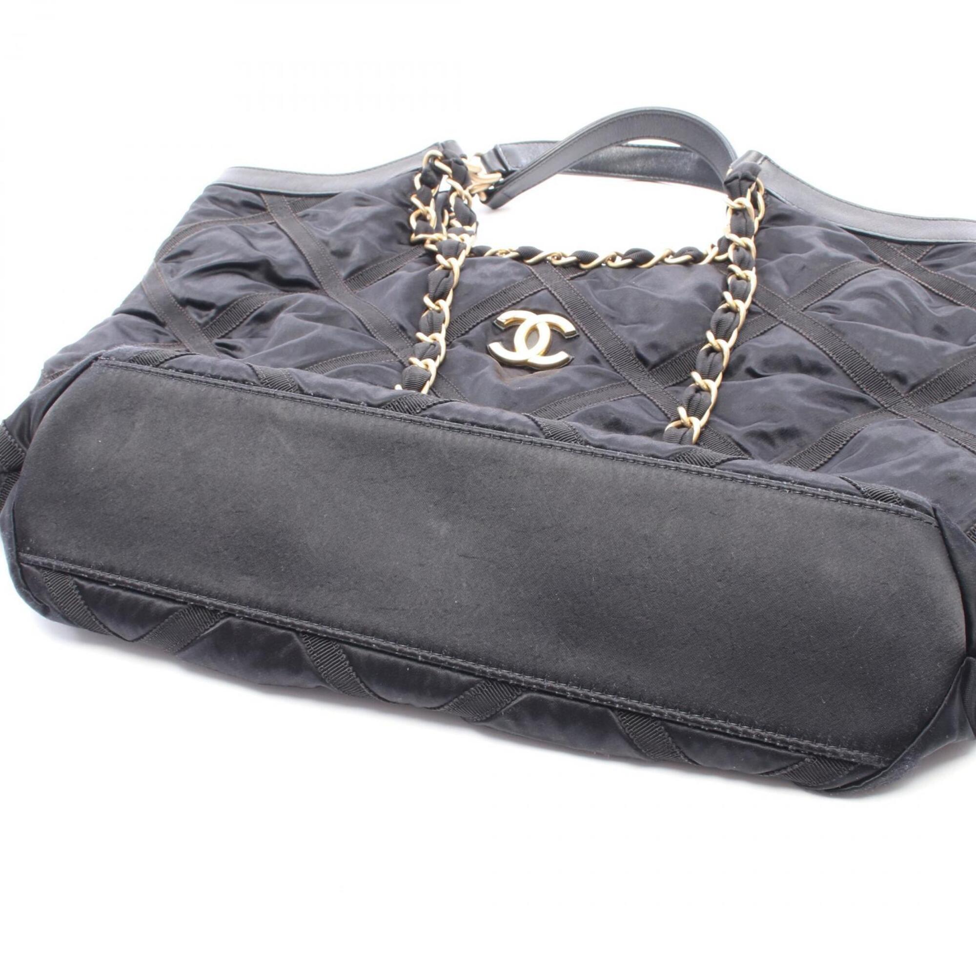 Chanel Black Fabric Leather Handbag Tote Bag (Pre-Owned)
