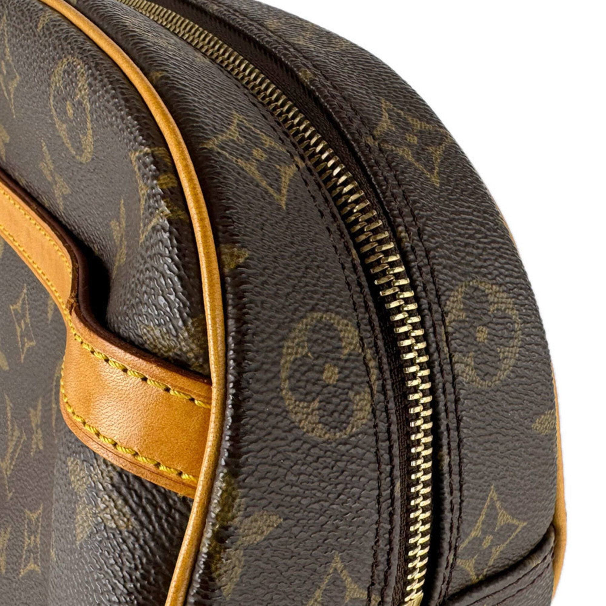 Louis Vuitton Brown Monogram Monogram Shoulder Bag (Pre-Owned)