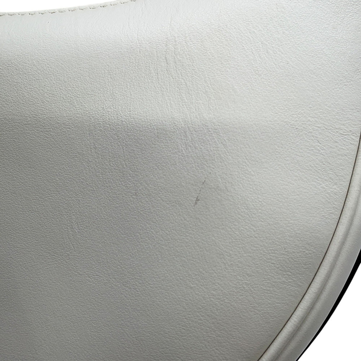 Prada White Leather Handbag Shoulder Bag (Pre-Owned)
