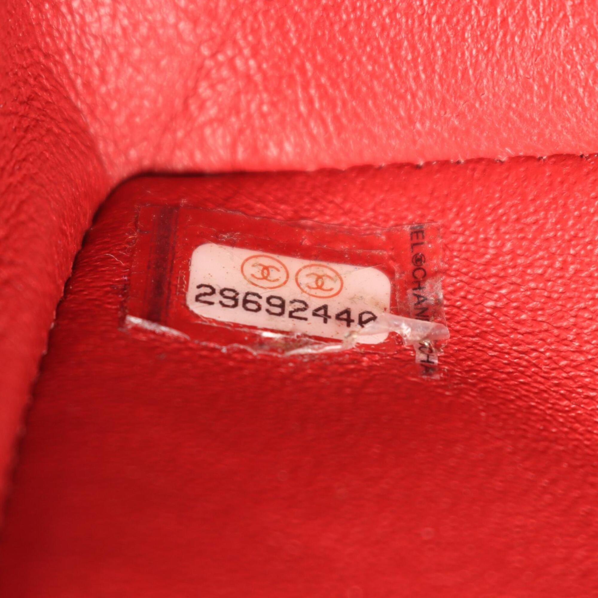 Chanel Red Color Leather Handbag Shoulder Bag (Pre-Owned)