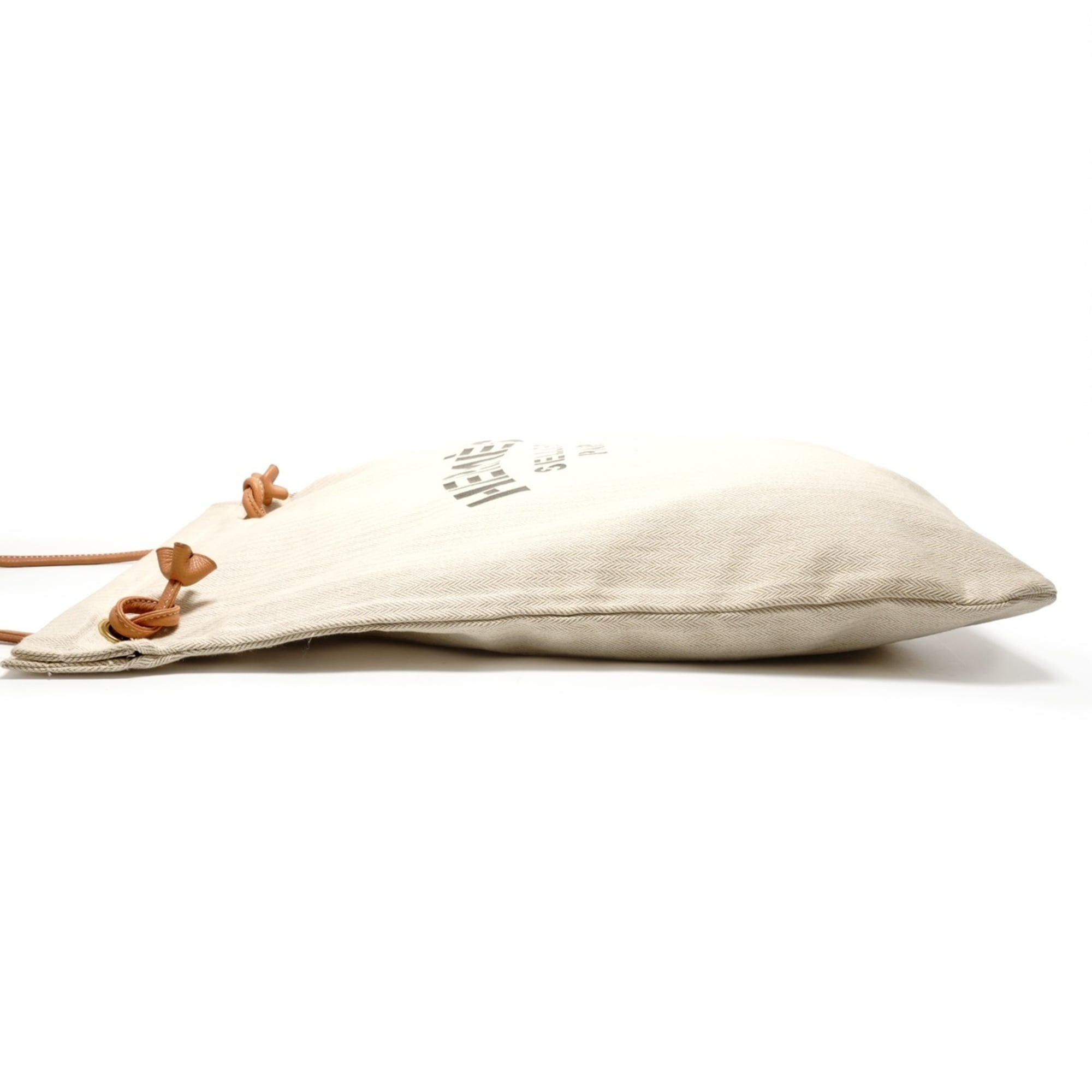 Hermes Beige Shoulder Bag (Pre-Owned)