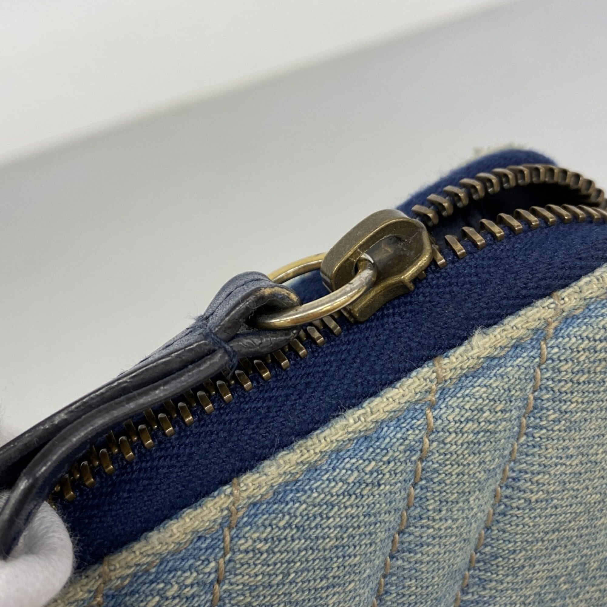 Gucci Blue Denim Long Wallet (Bi-Fold) (Pre-Owned)