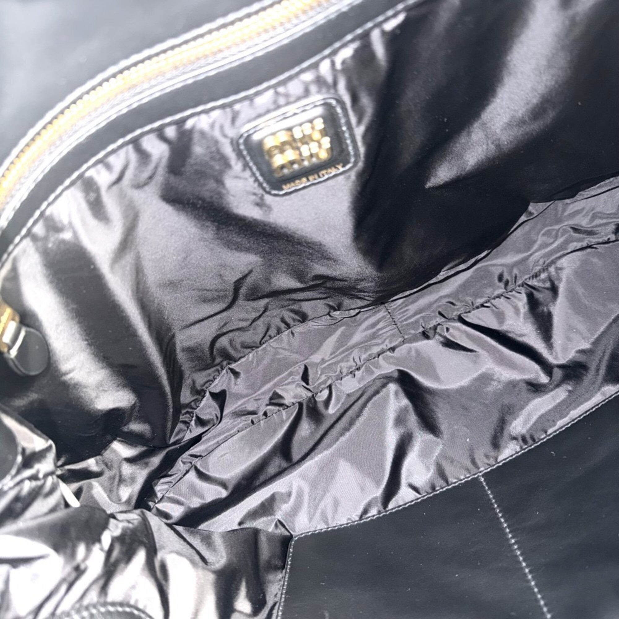 Miu Miu Black Leather Tote Bag (Pre-Owned)