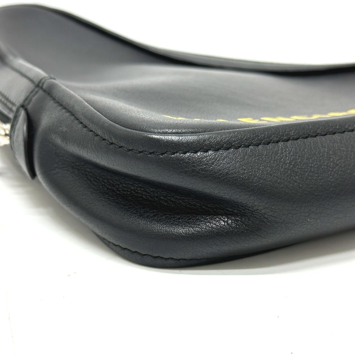 Balenciaga Black Leather Pouch (Pre-Owned)