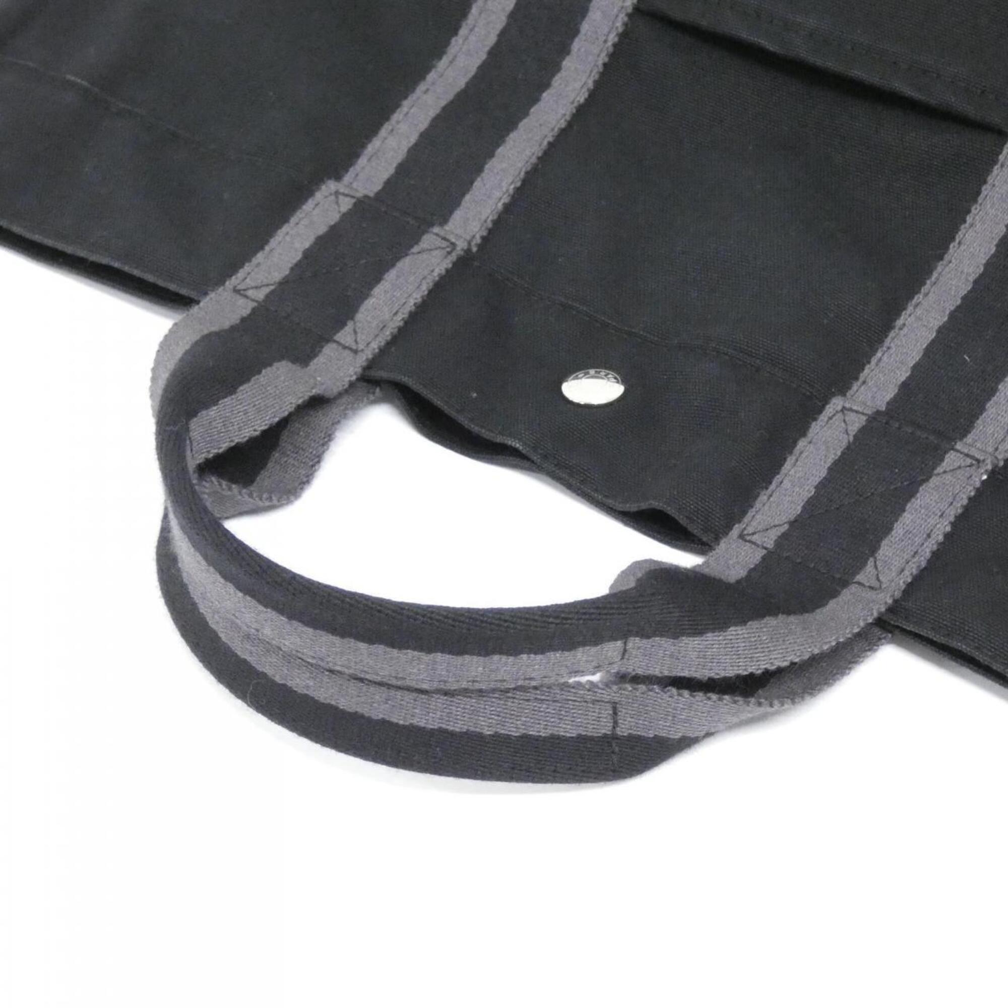 Hermes Black Canvas Handbag (Pre-Owned)