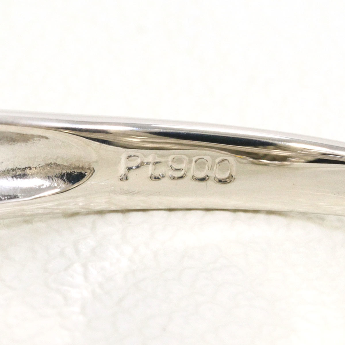 Unbranded Platinum Platinum 900 Band Ring (Pre-Owned)