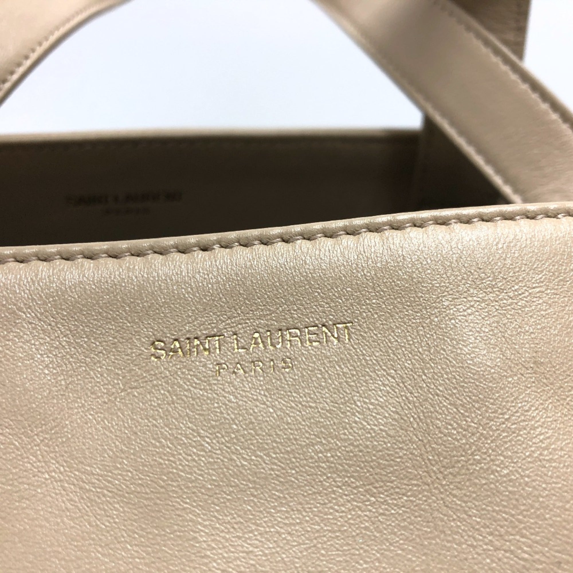 Saint Laurent Beige Leather Tote Bag (Pre-Owned)