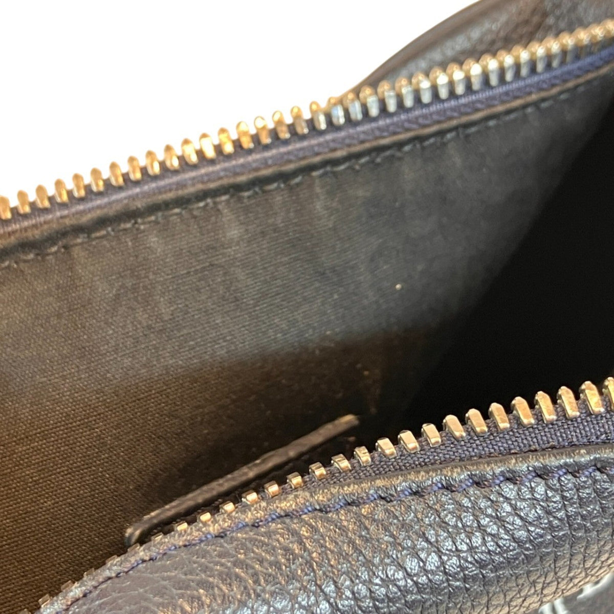 Christian Dior Navy Leather Shoulder Bag (Pre-Owned)