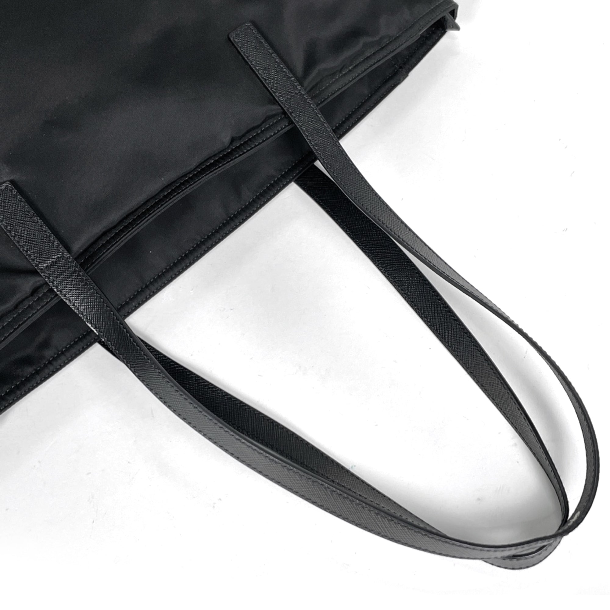 Prada Black Nylon Leather Tote Bag (Pre-Owned)