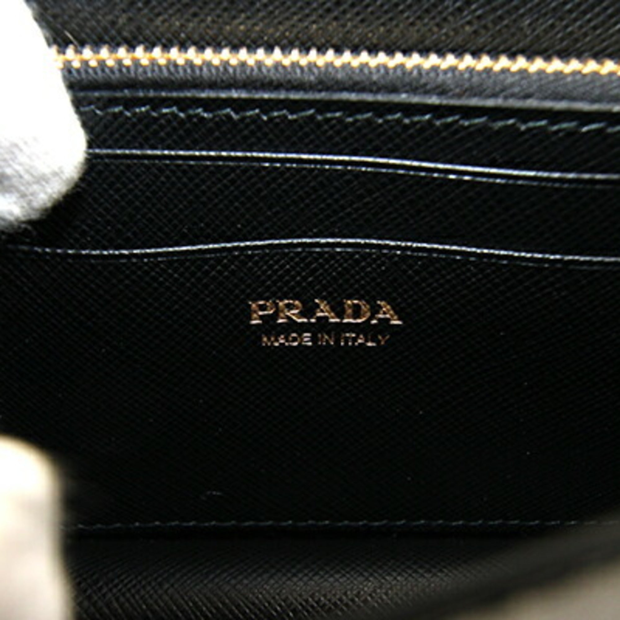 Prada Black Leather Clutch Bag Pochette Shoulder Bag (Pre-Owned)