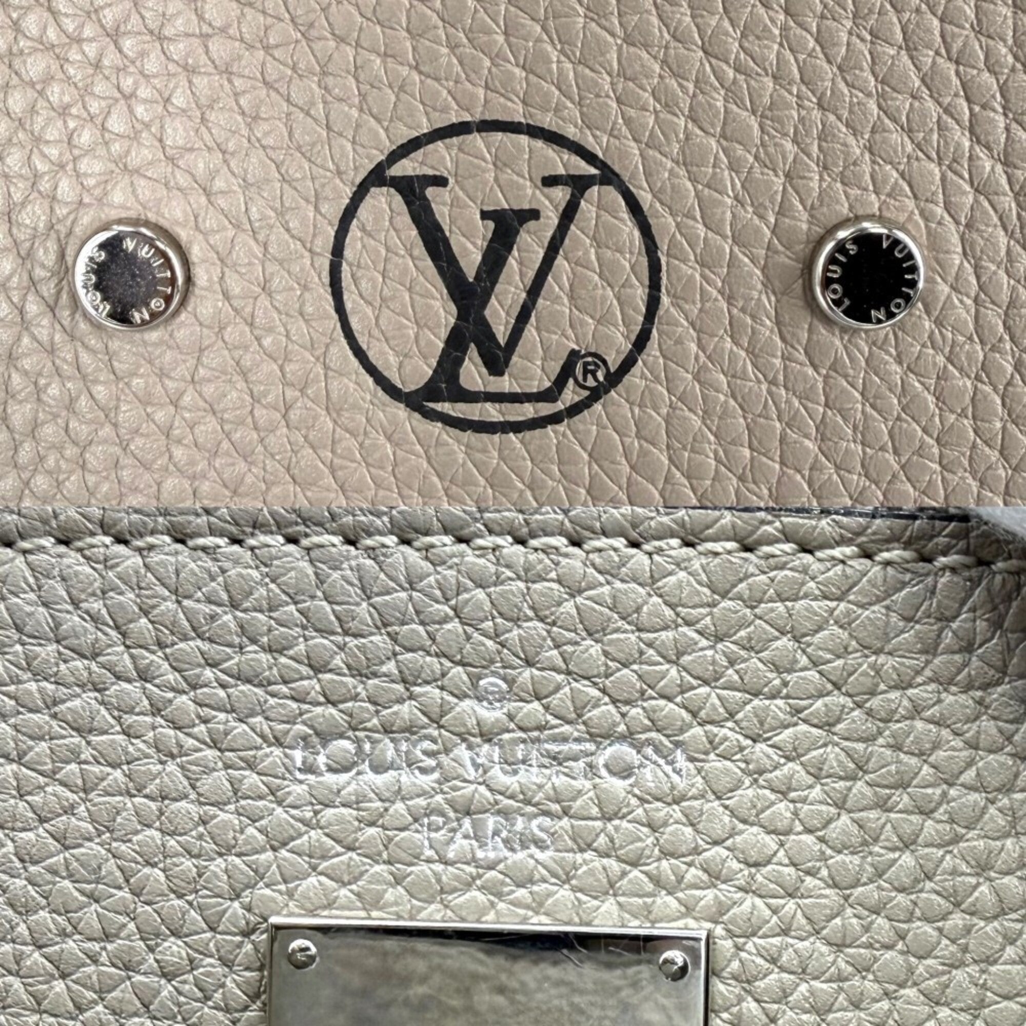 Louis Vuitton Beige Galle Leather Handbag Shoulder Bag (Pre-Owned)