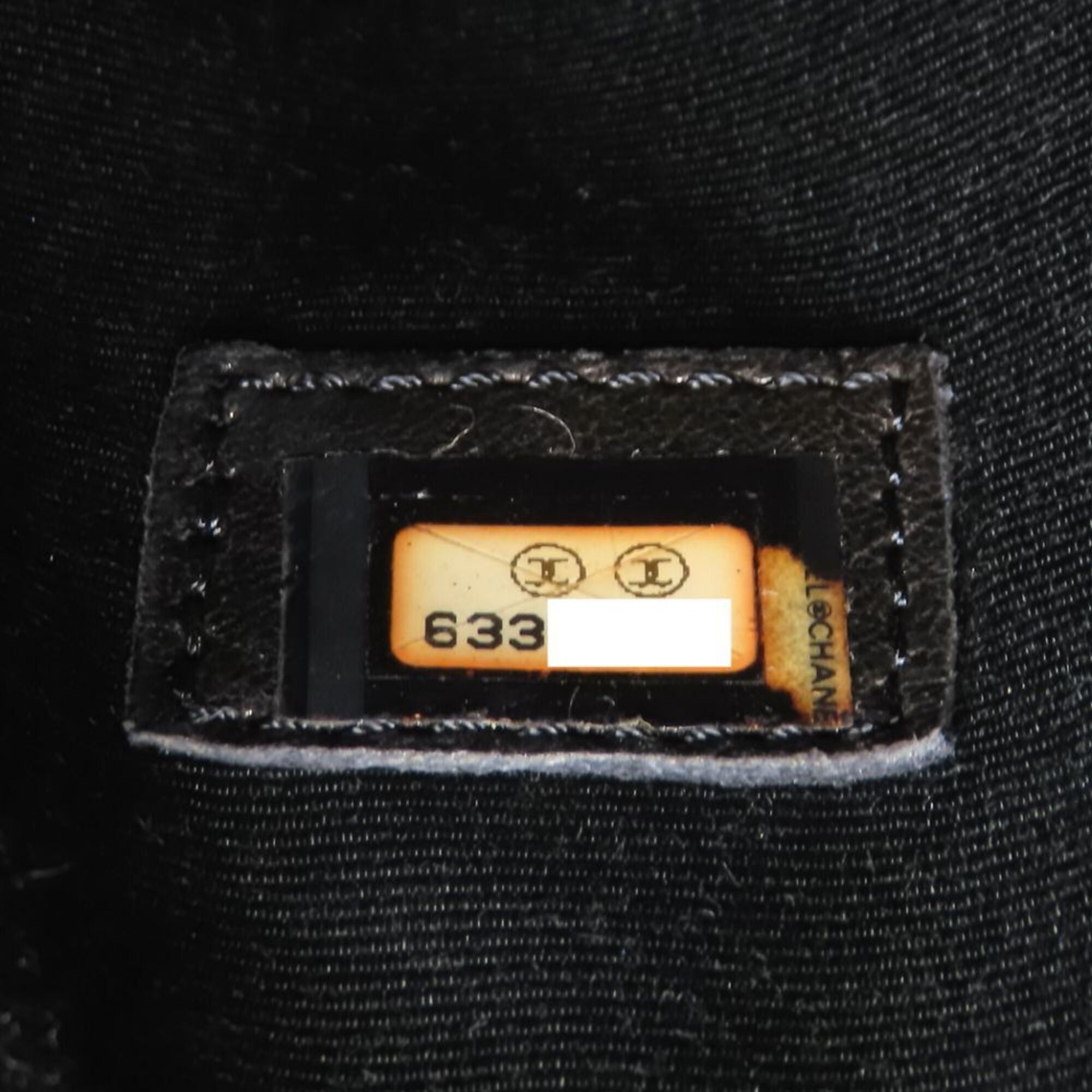 Chanel Black Grained Calfskin Tote Bag (Pre-Owned)
