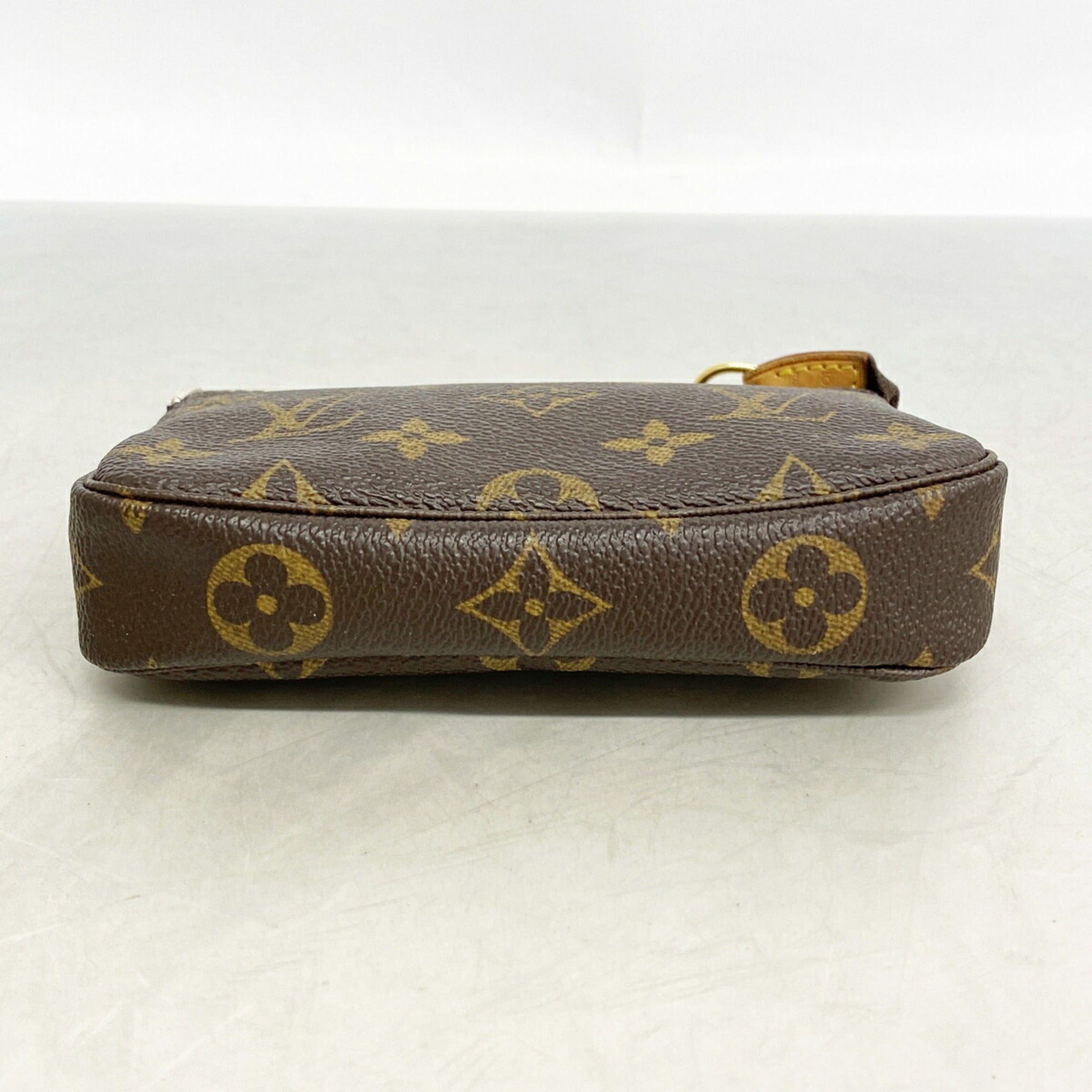Louis Vuitton Brown Pouch (Pre-Owned)