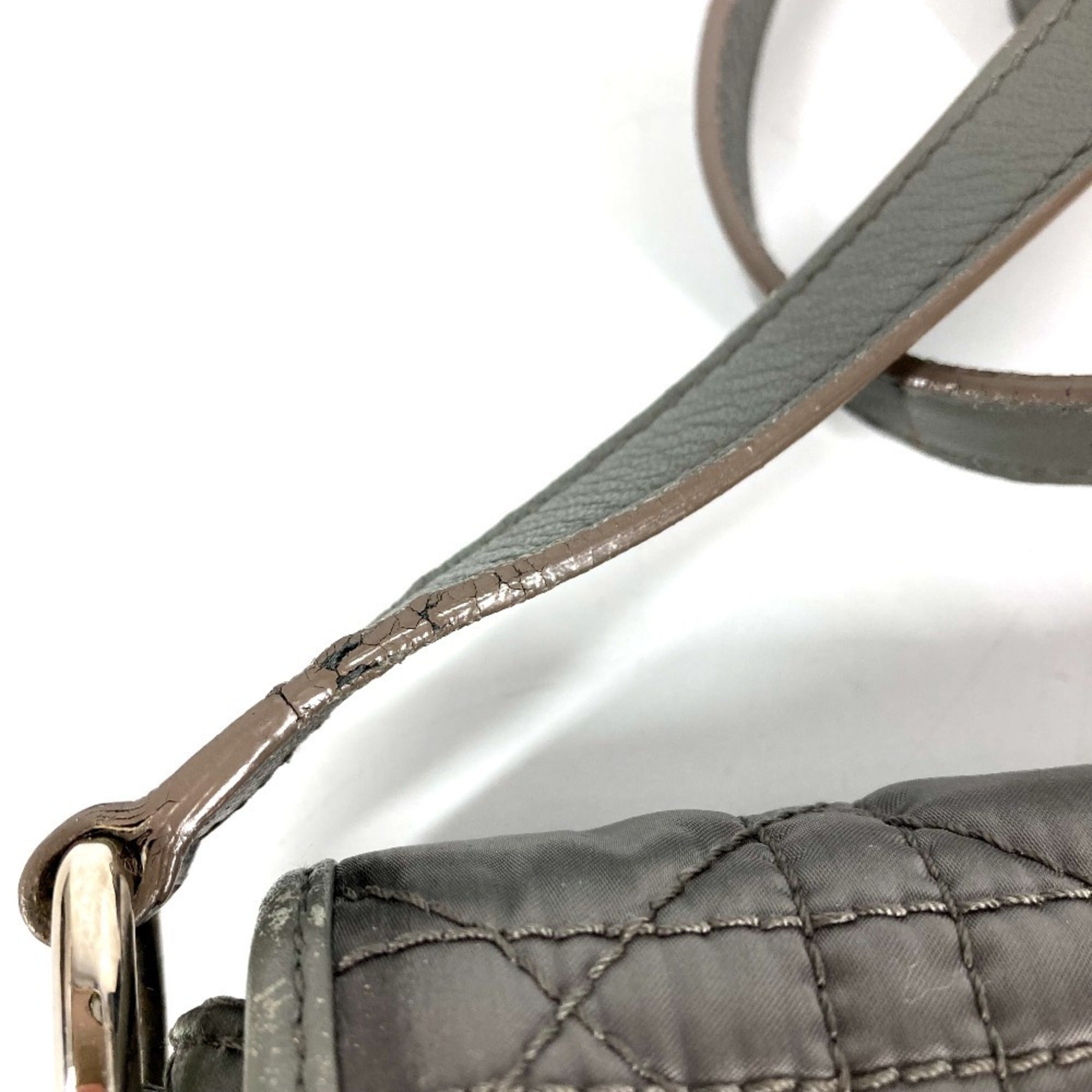 Christian Dior Gray Nylon Leather Pochette Shoulder Bag (Pre-Owned)