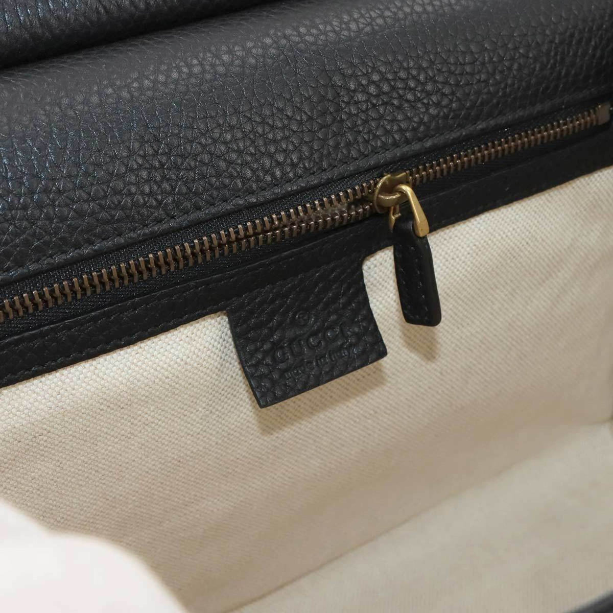 Gucci Black Leather Handbag (Pre-Owned)