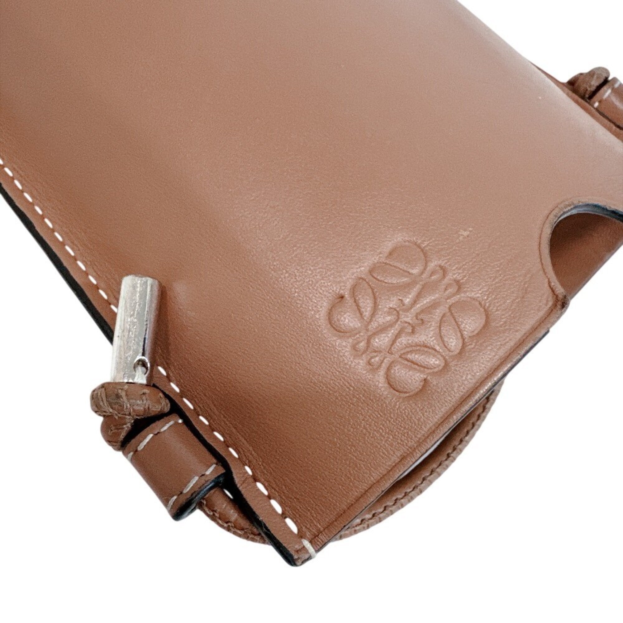 Loewe Brown Leather Pouch (Pre-Owned)