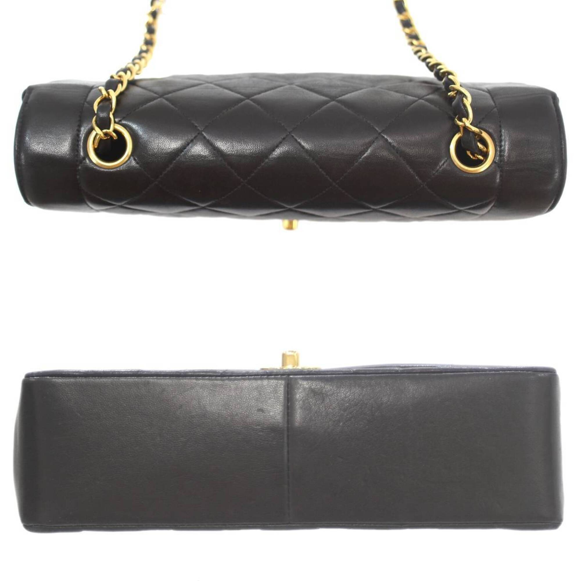 Chanel Matelasse Black Shoulder Bag (Pre-Owned)