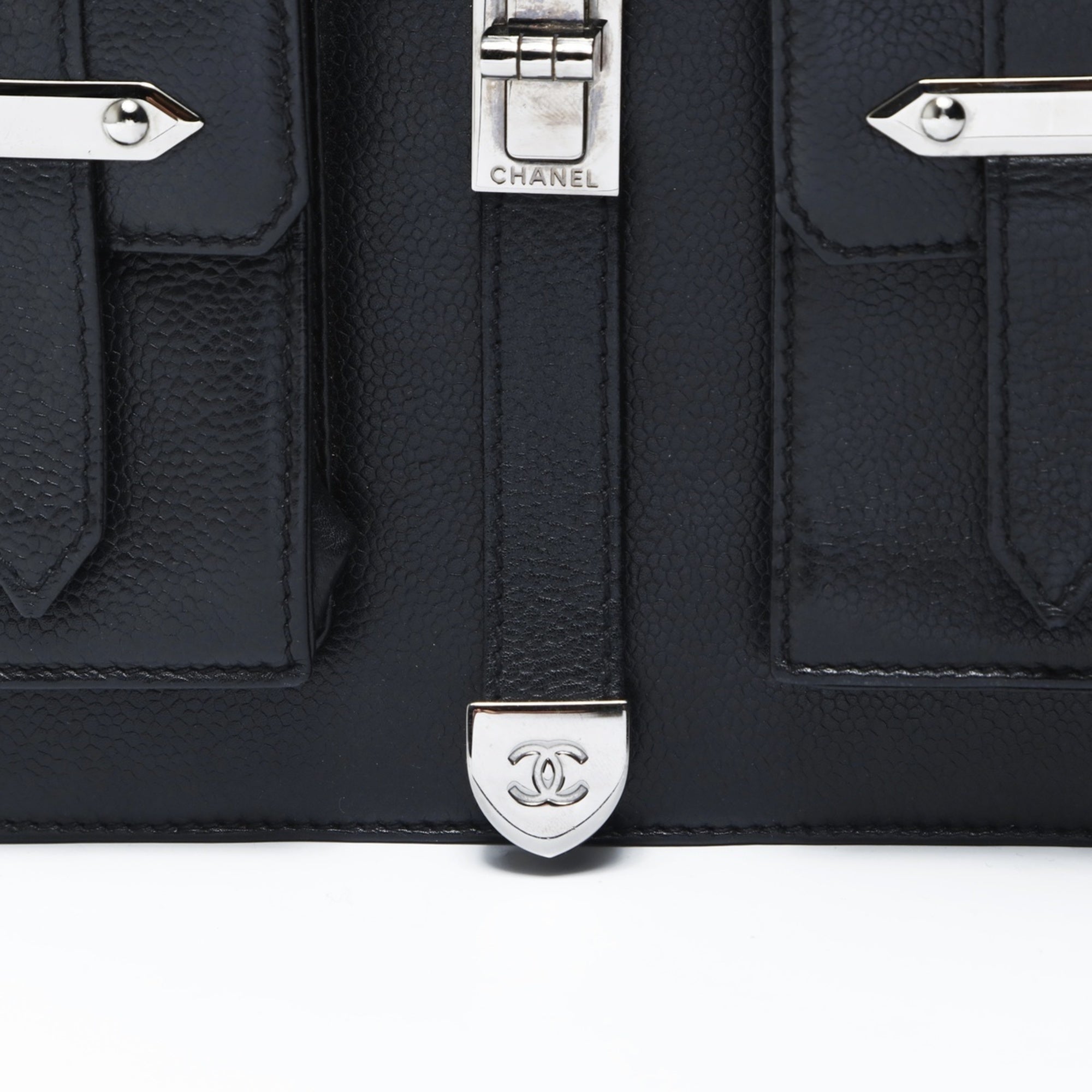 Chanel 2.55 Black Leather Shoulder Bag (Pre-Owned)