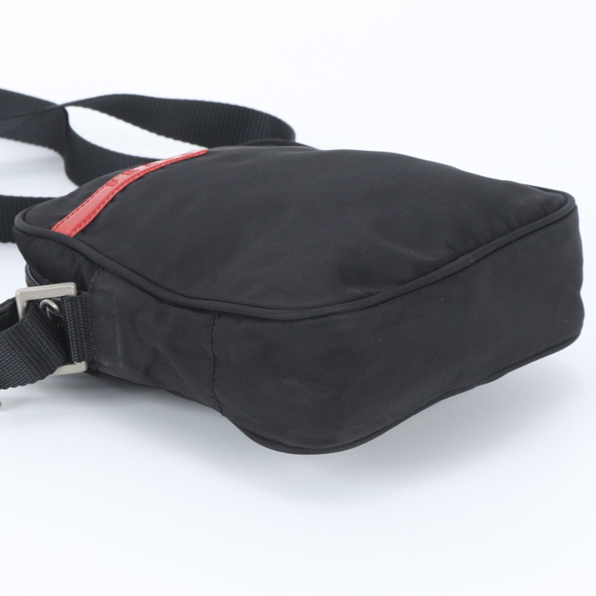 Prada Black Nylon Leather Shoulder Bag (Pre-Owned)