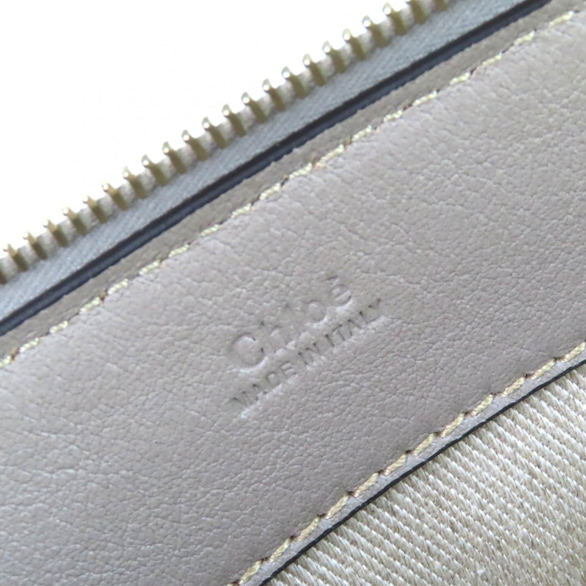 Chloé Gray Leather Handbag Shoulder Bag (Pre-Owned)