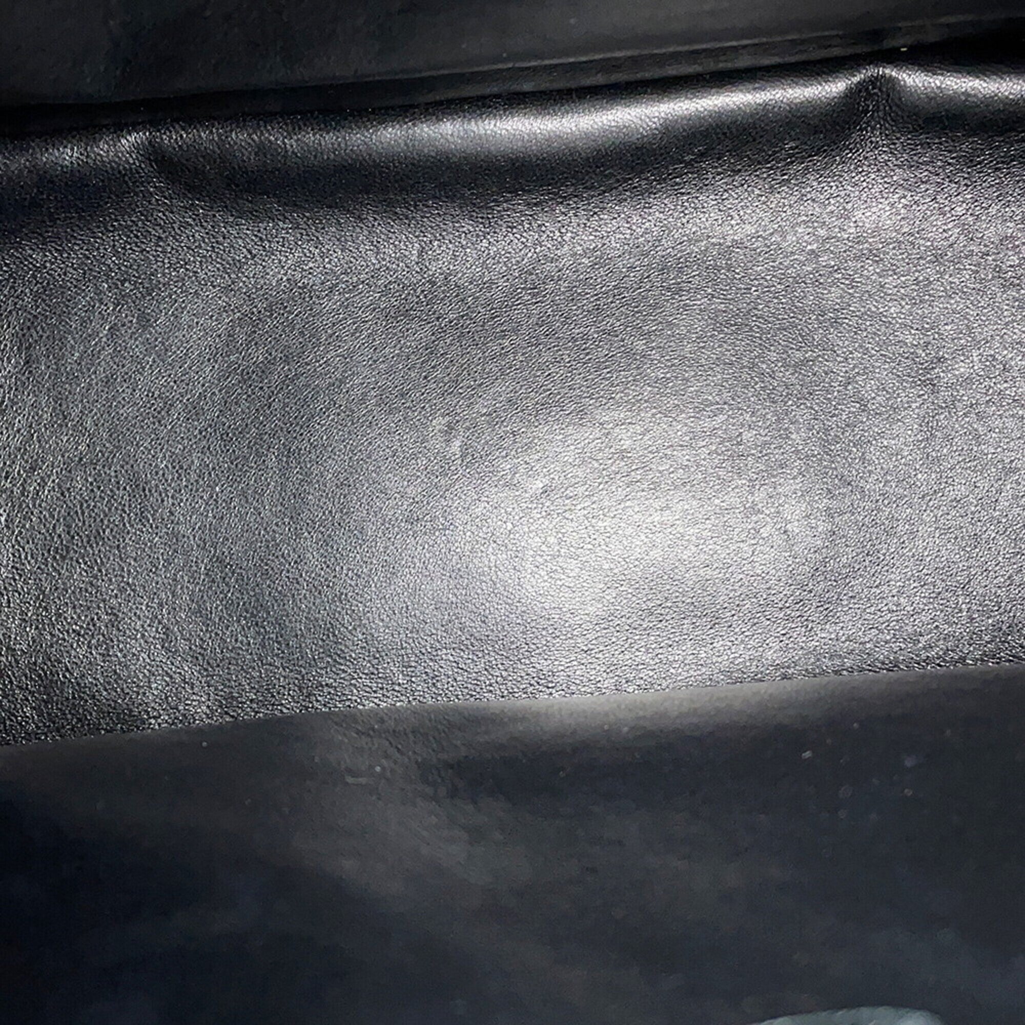 Chanel Matelasse Black Leather Handbag Tote Bag (Pre-Owned)
