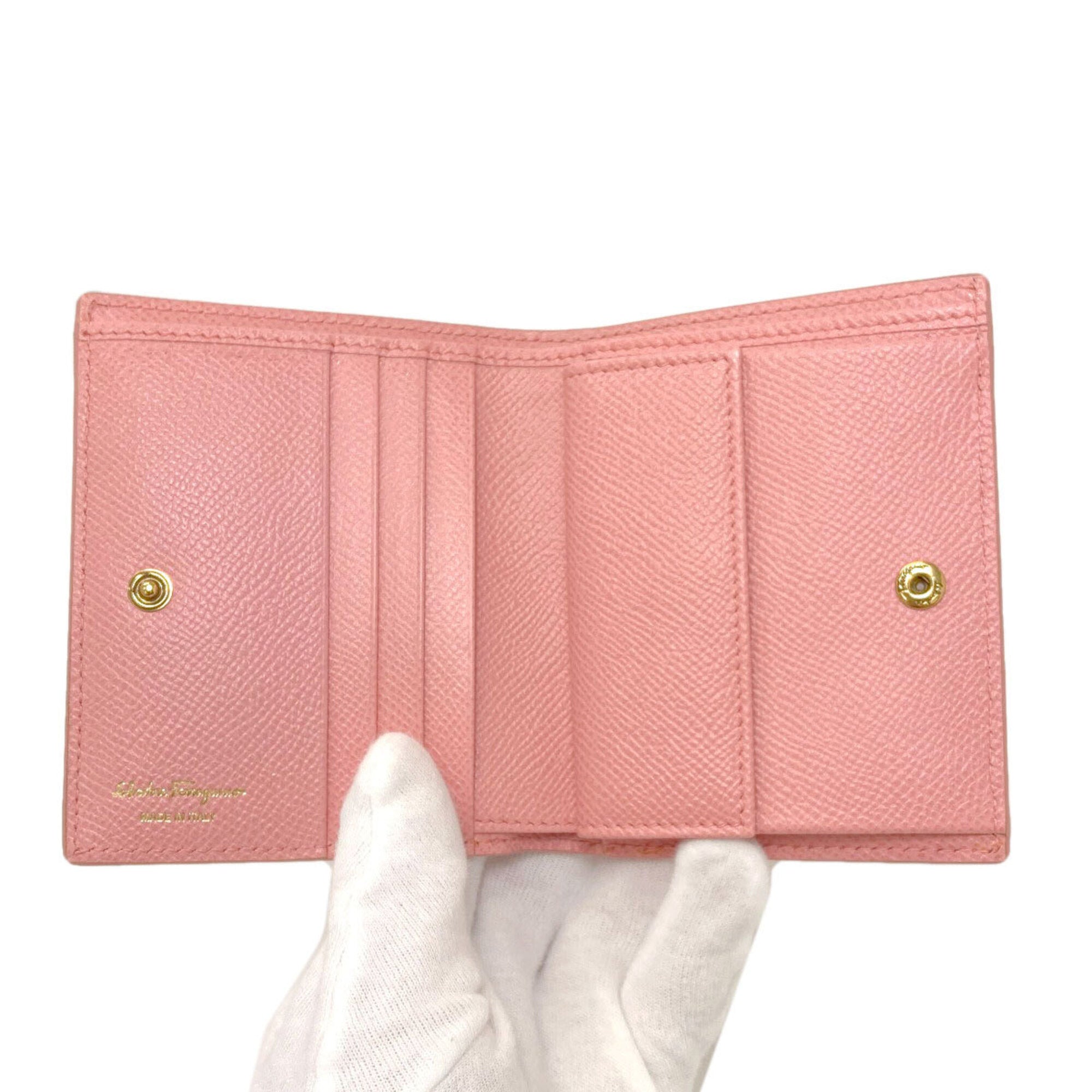 Salvatore Ferragamo Gancini Pink Leather Wallet (Bi-Fold) (Pre-Owned)