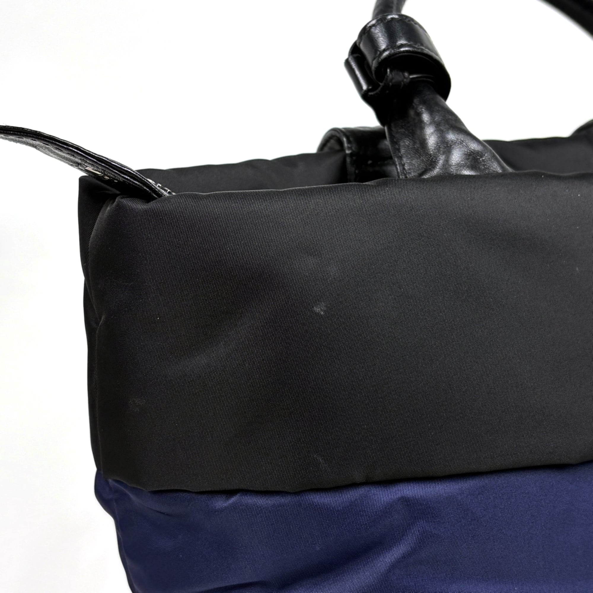 Prada Navy Nero Nylon Leather Handbag (Pre-Owned)