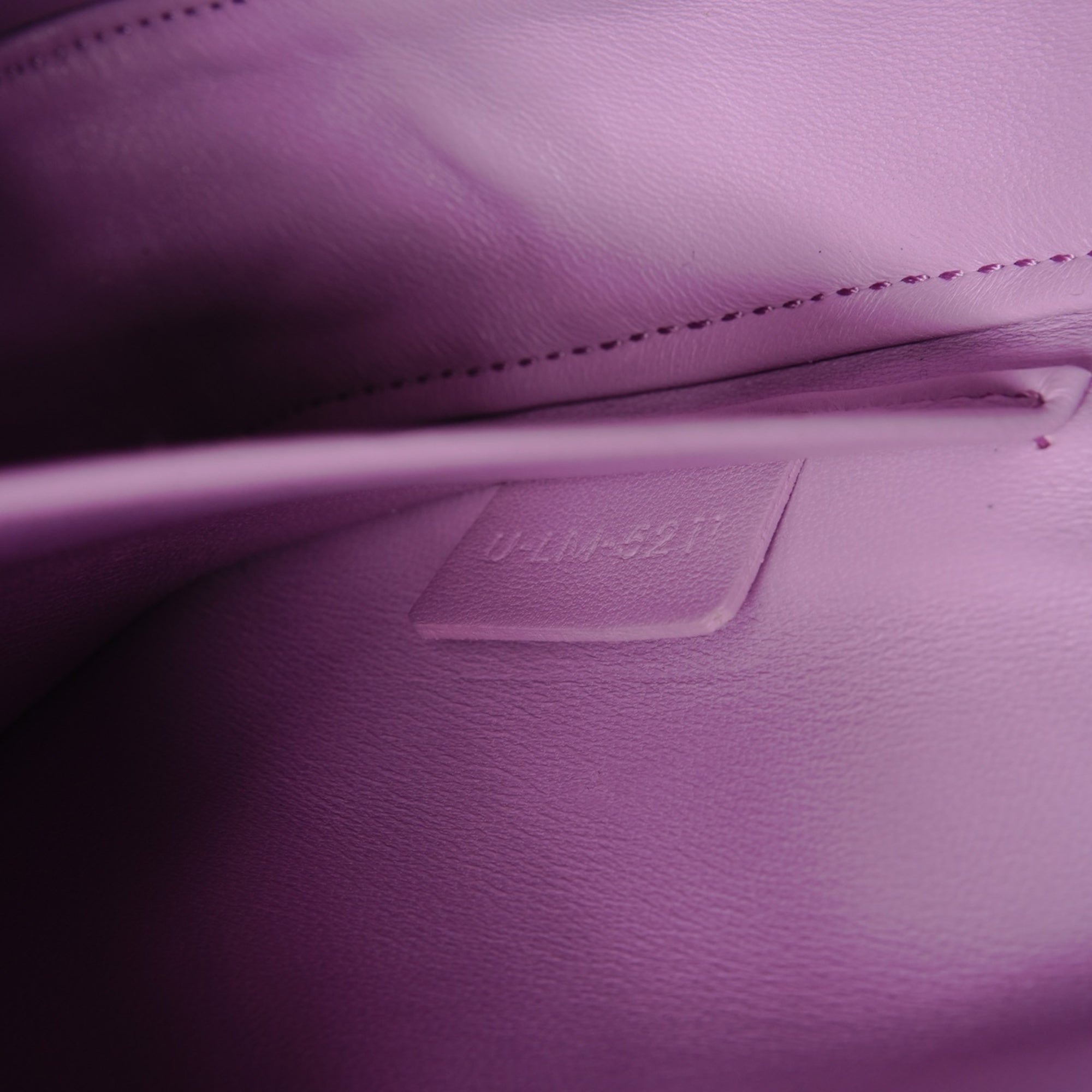 Celine Pink Leather Shoulder Bag (Pre-Owned)